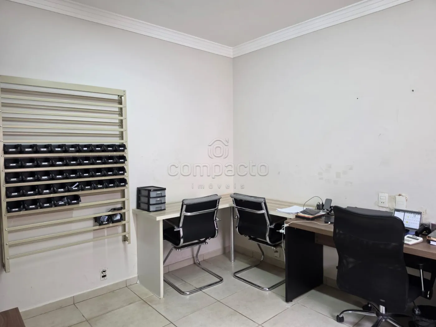 Alugar Casa / Padr&atilde;o em S&atilde;o Jos&eacute; do Rio Preto R$ 4.700,00 - Foto 4