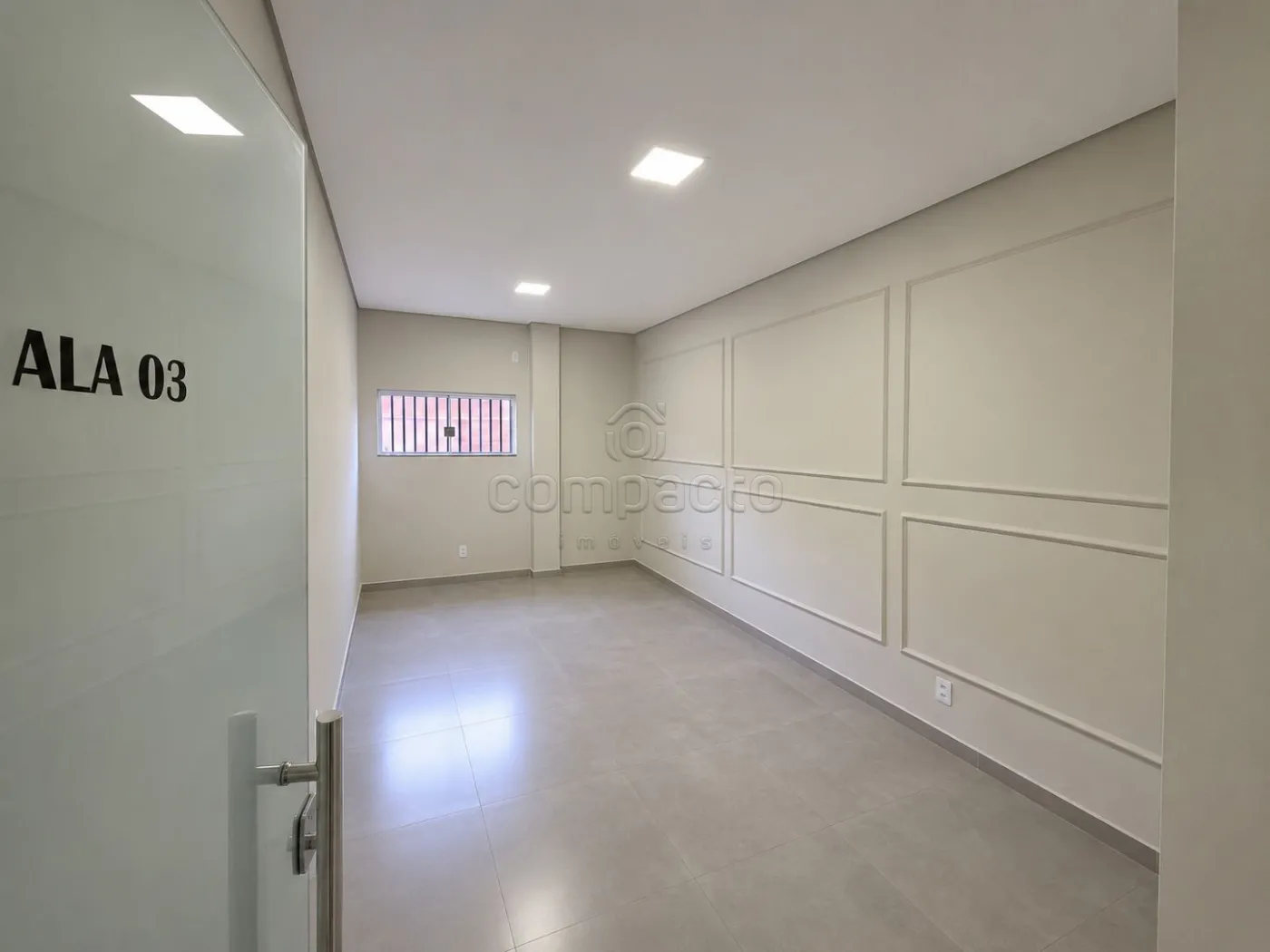 Sala Comercial | 22m² | Piso em Porcelanato
