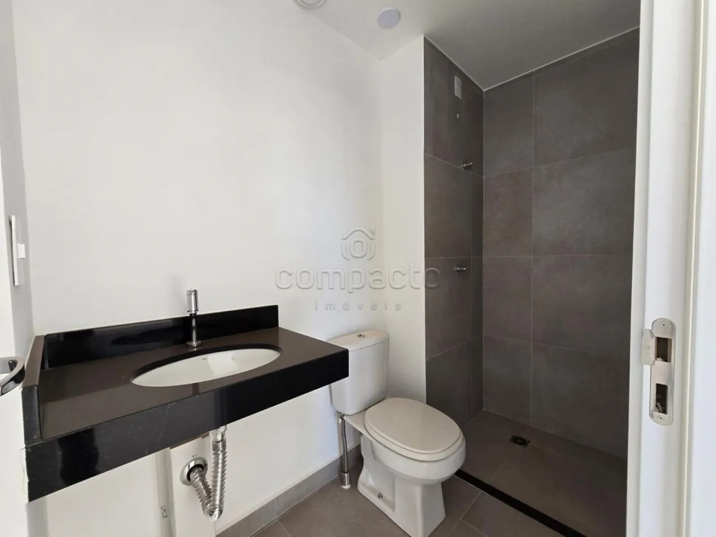 Comprar Apartamento / Studio em S&atilde;o Jos&eacute; do Rio Preto R$ 470.000,00 - Foto 5