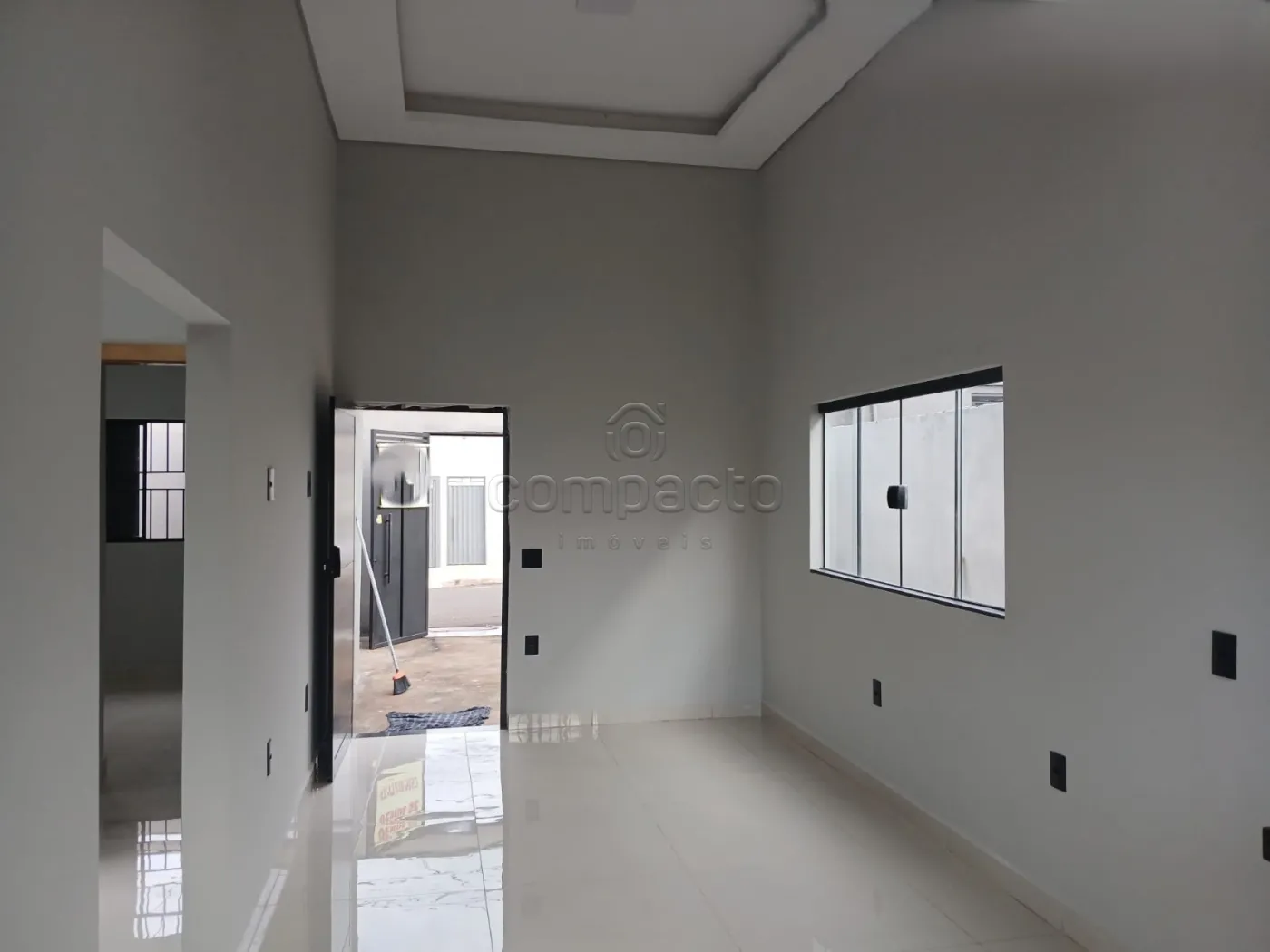 Casa Recém-Construída | 1 Suíte | 2 Vagas | 67,67m²