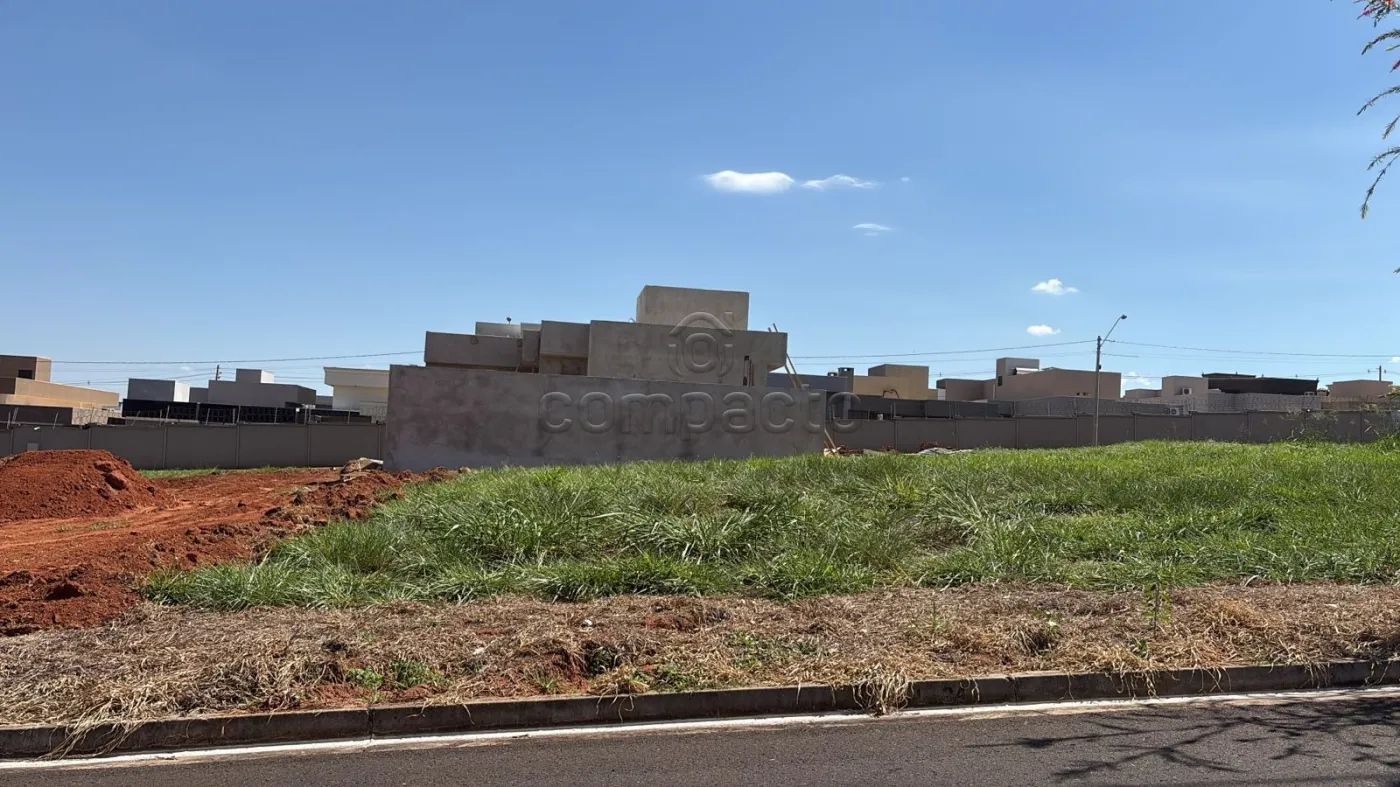Terreno com 300m² | Excelente Oportunidade para Construir