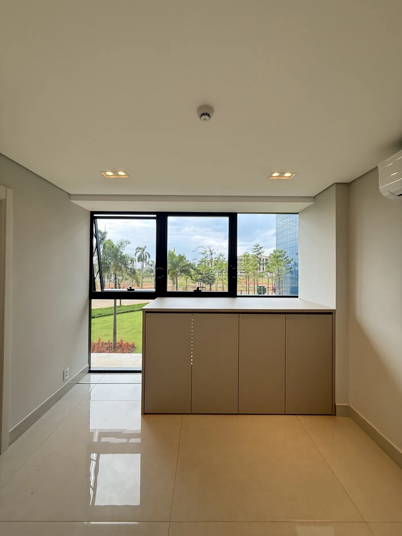 Alugar Comercial / SalaLoja Condom&iacute;nio em S&atilde;o Jos&eacute; do Rio Preto R$ 4.500,00 - Foto 10