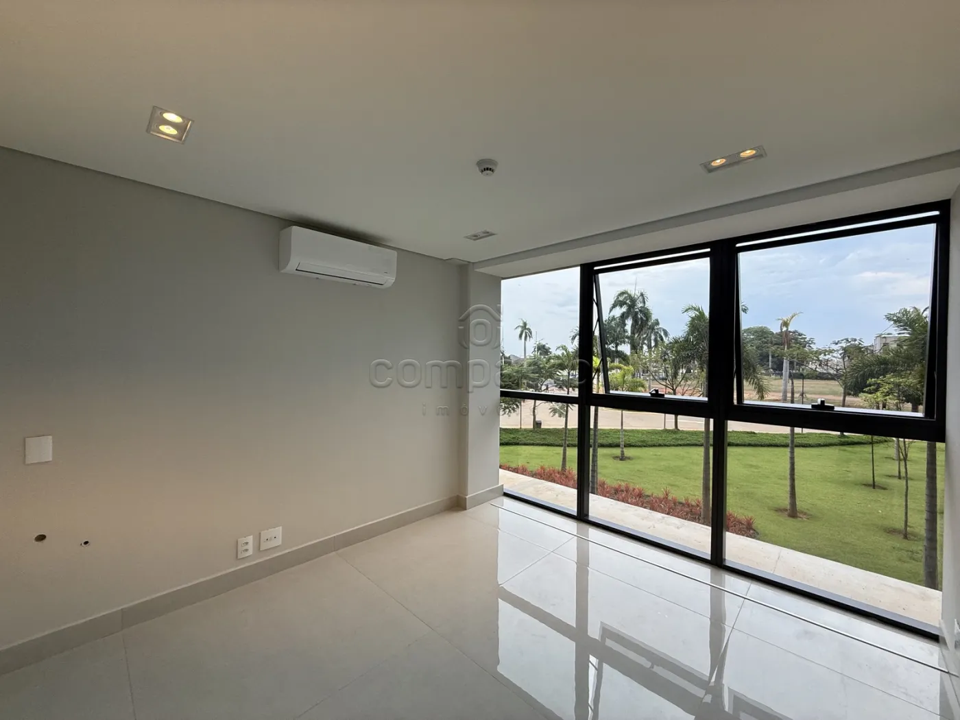 Alugar Comercial / SalaLoja Condom&iacute;nio em S&atilde;o Jos&eacute; do Rio Preto R$ 4.500,00 - Foto 17