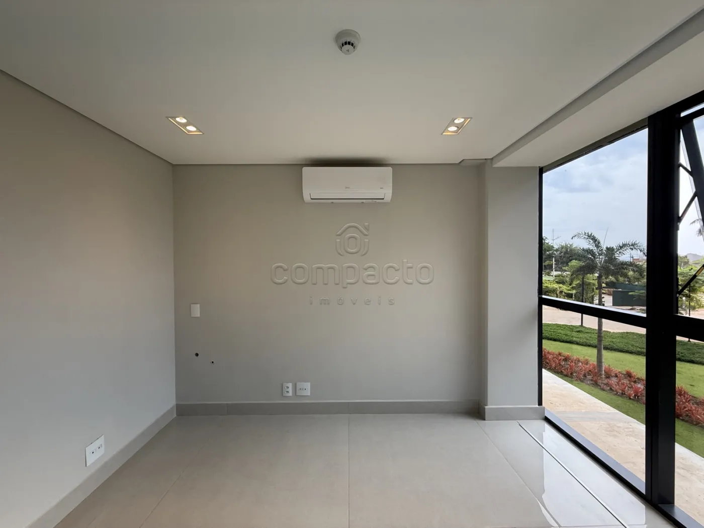 Alugar Comercial / SalaLoja Condom&iacute;nio em S&atilde;o Jos&eacute; do Rio Preto R$ 4.500,00 - Foto 18