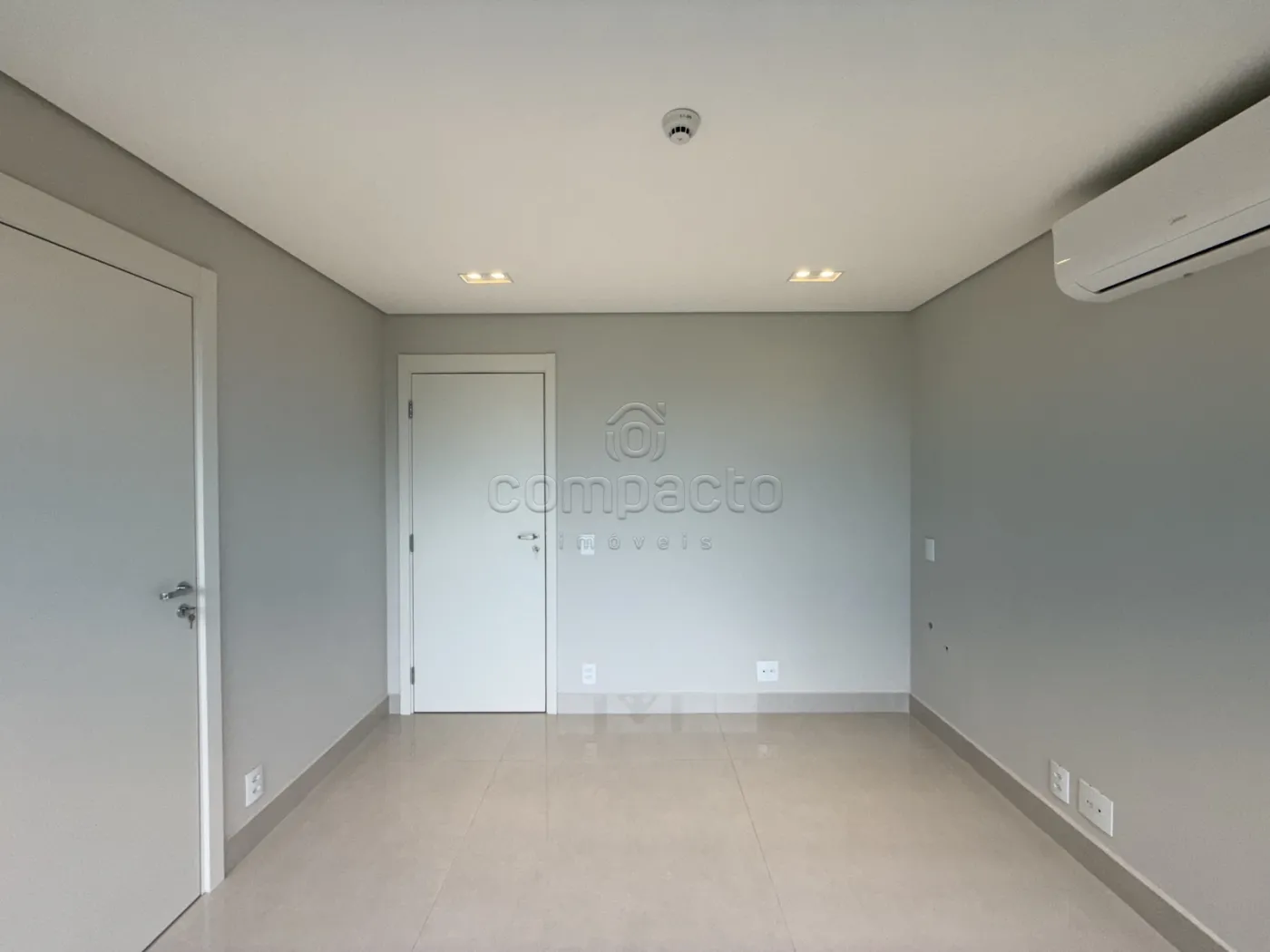 Alugar Comercial / SalaLoja Condom&iacute;nio em S&atilde;o Jos&eacute; do Rio Preto R$ 4.500,00 - Foto 19