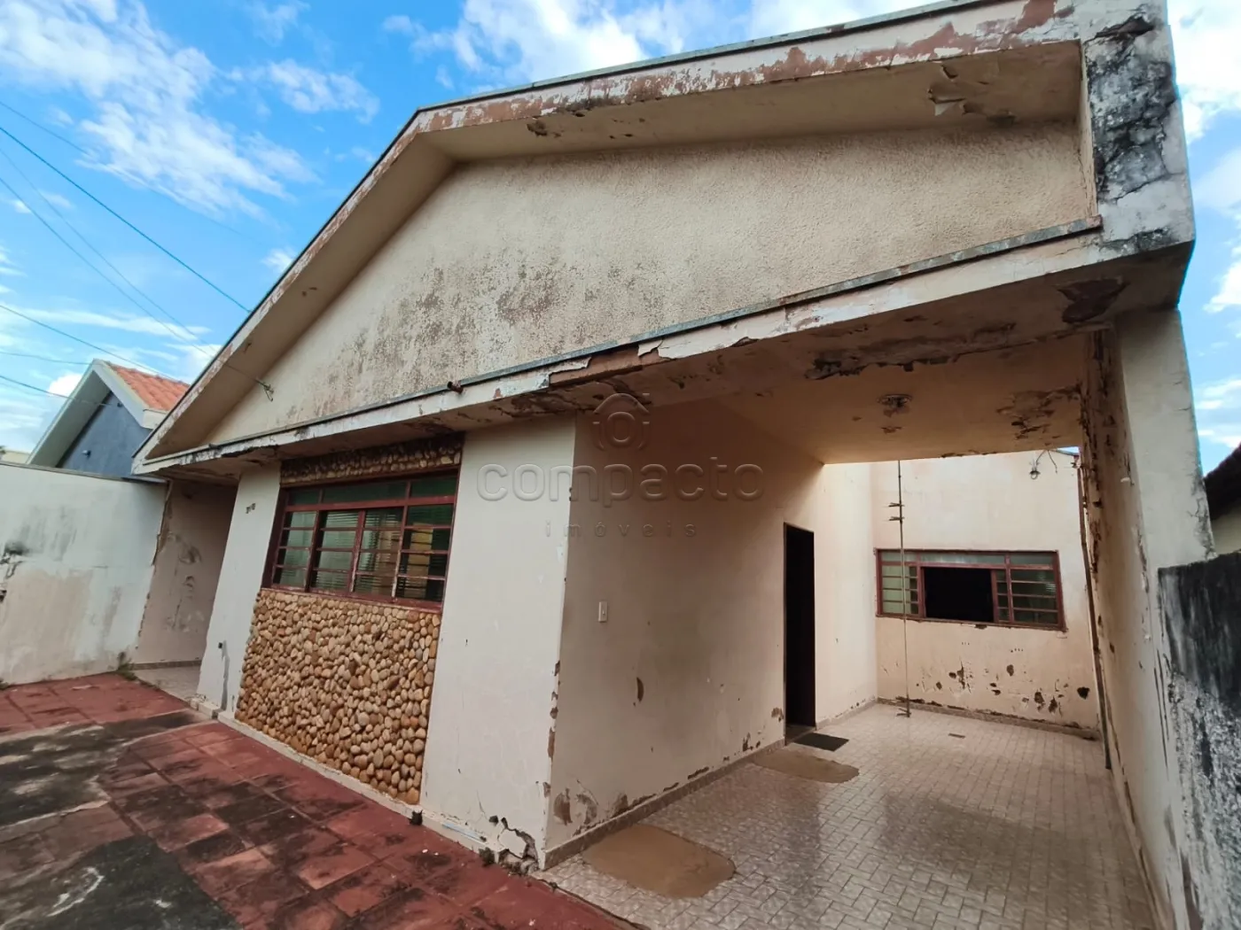 Casa à Venda | Excelente Localização | Ideal para Moradia ou Comércio