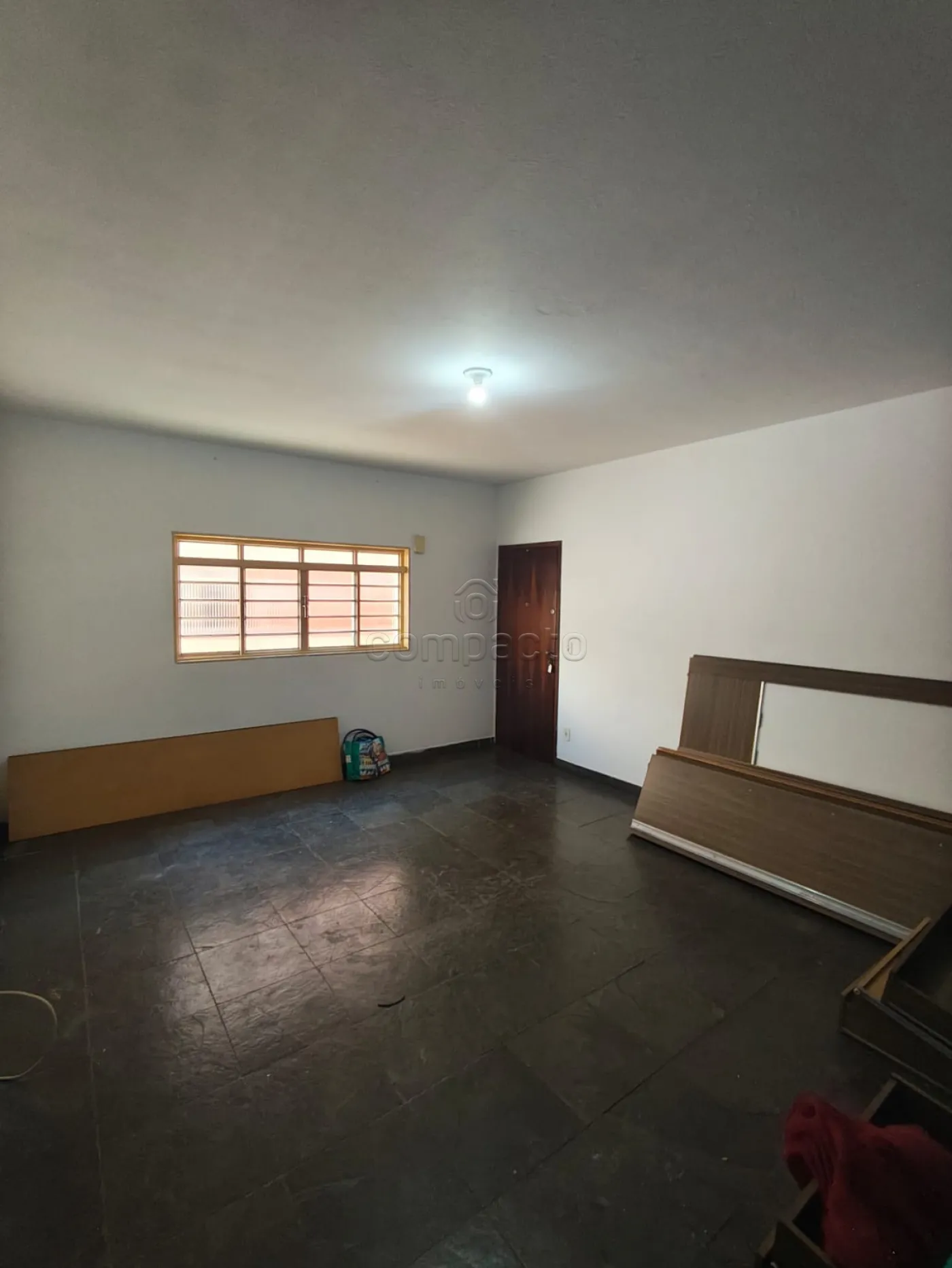 Apartamento 2 Dormitórios | 1 Vaga | 70m²