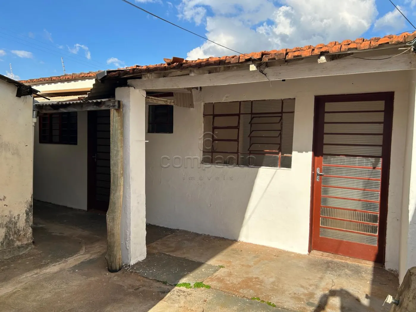 Edícula | 1 Dormitório | Jardim Urano | 50m²