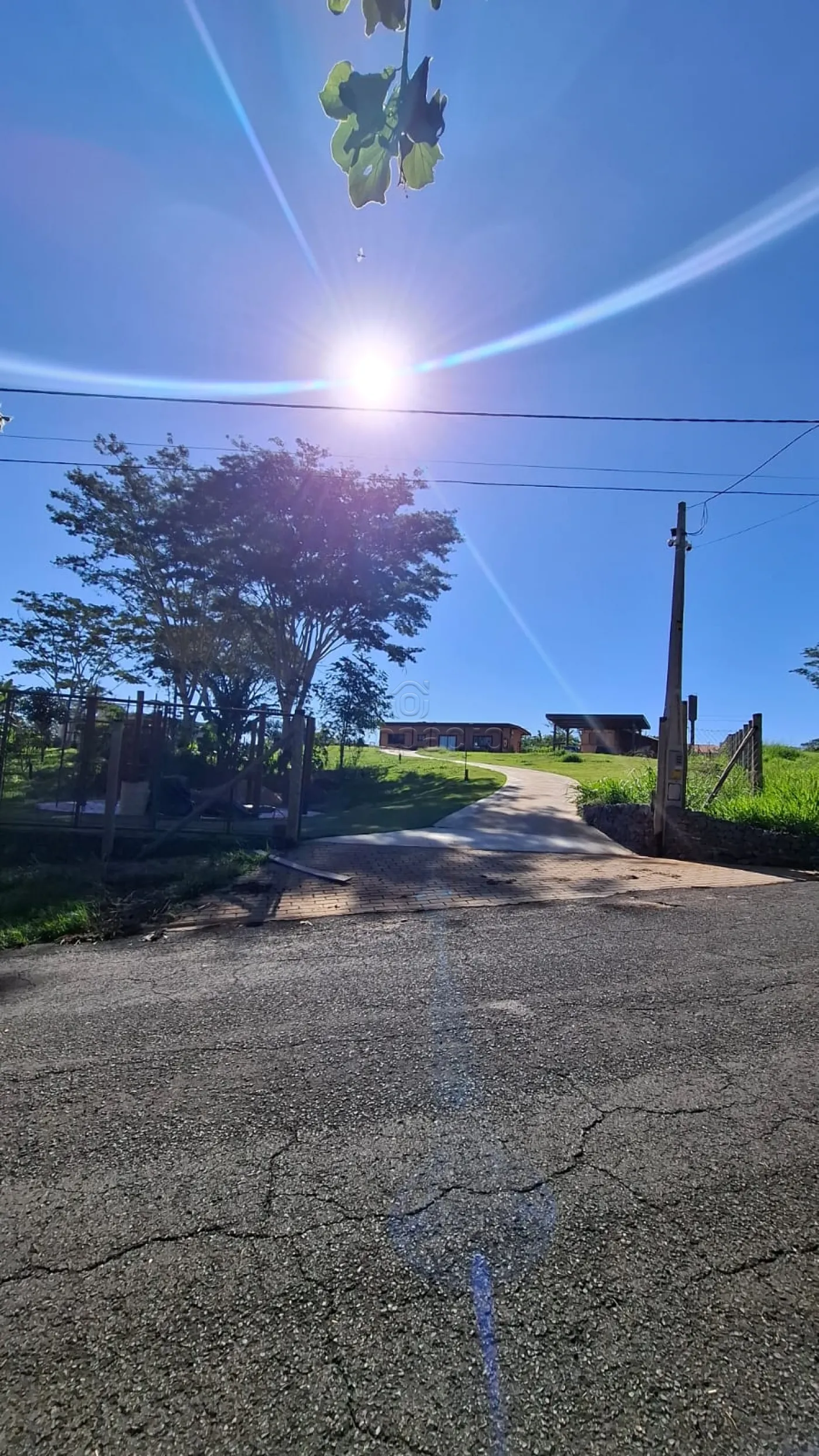 Chácara em Condomínio Fechado com 5.000 m² | Casa com Piscina, Área Verde e Excelente Localização e Qualidade de Vida