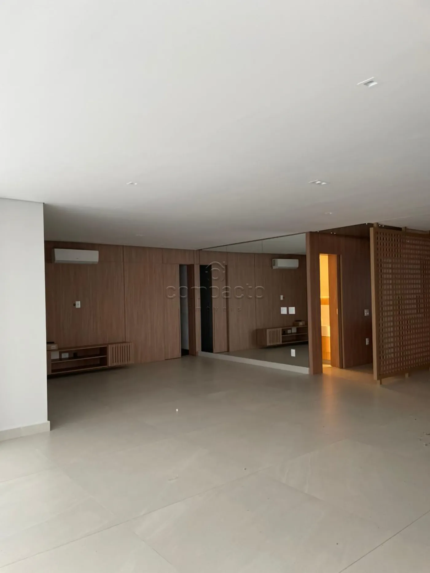Apartamento Alto Padrão | 197 m² | 3 Suítes | Localização Privilegiada