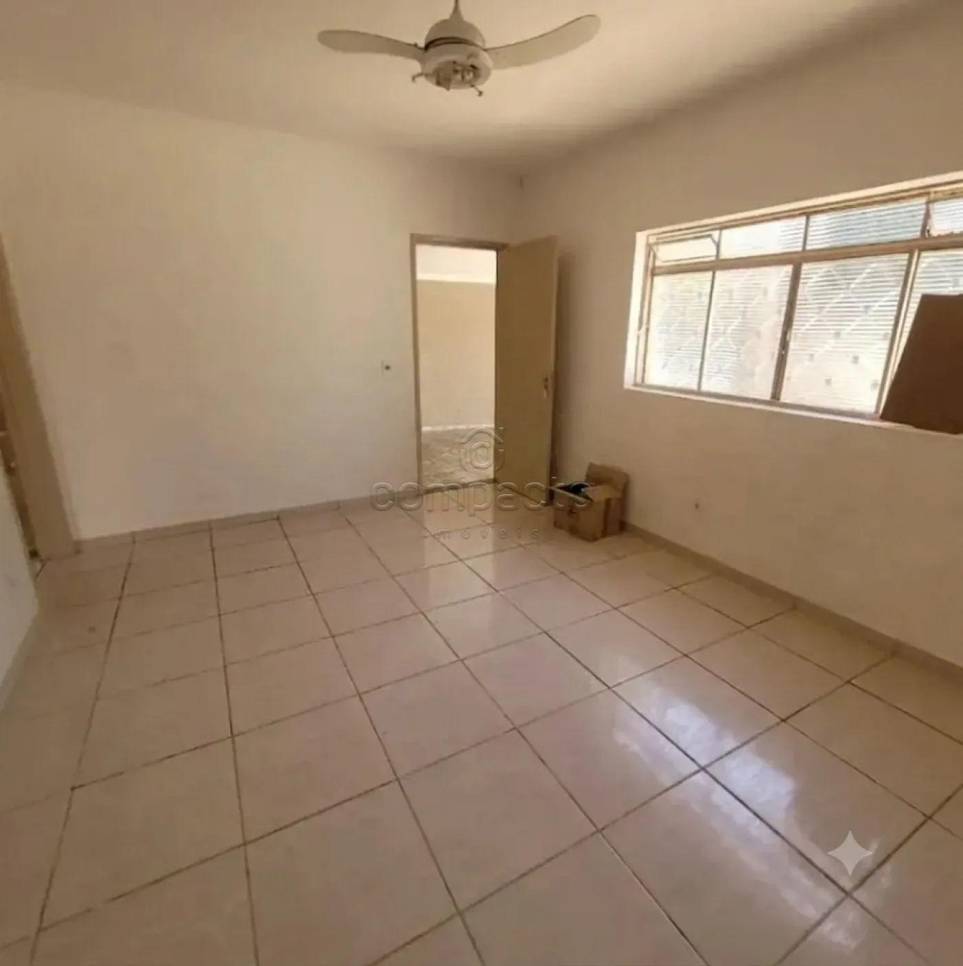 Casa 3 Dormitórios | 1 Suíte | Garagem Coberta | Ambientes Amplos