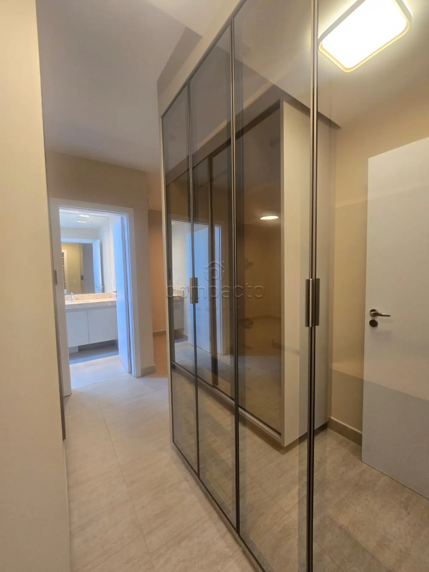 Alugar Apartamento / Padr&atilde;o em S&atilde;o Jos&eacute; do Rio Preto R$ 8.000,00 - Foto 17