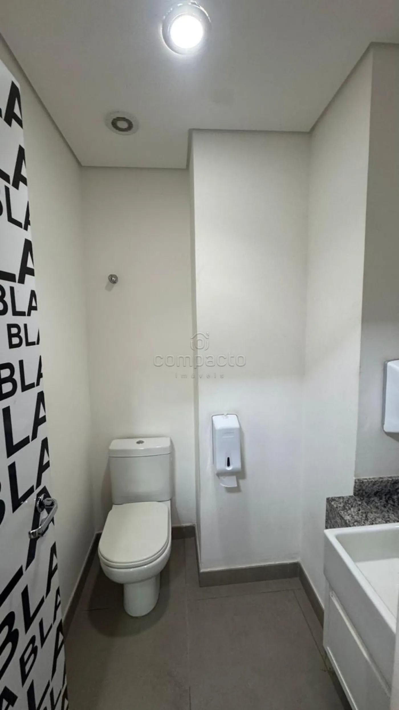 Alugar Comercial / SalaLoja Condom&iacute;nio em S&atilde;o Jos&eacute; do Rio Preto R$ 8.000,00 - Foto 11