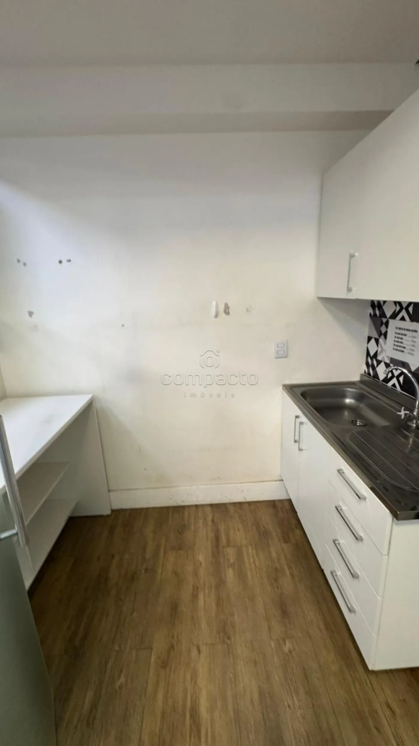 Alugar Comercial / SalaLoja Condom&iacute;nio em S&atilde;o Jos&eacute; do Rio Preto R$ 8.000,00 - Foto 10