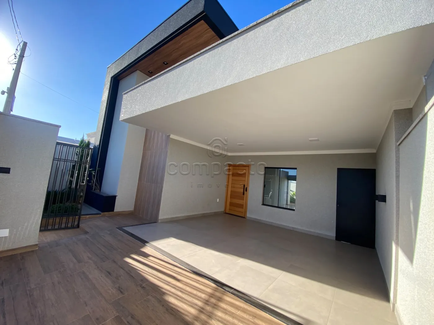 Casa Nova | 3 Dormitórios (1 Suíte) | Área Gourmet Integrada | Rica em Planejados