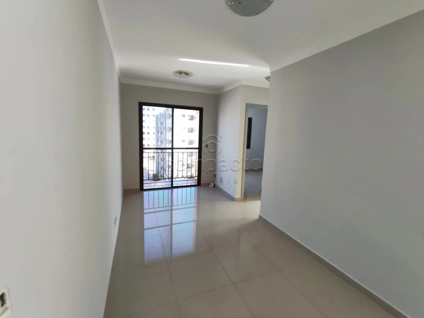Apartamento 2 Quartos | 1 Vaga | 60m² | Sacada | Zona Sul