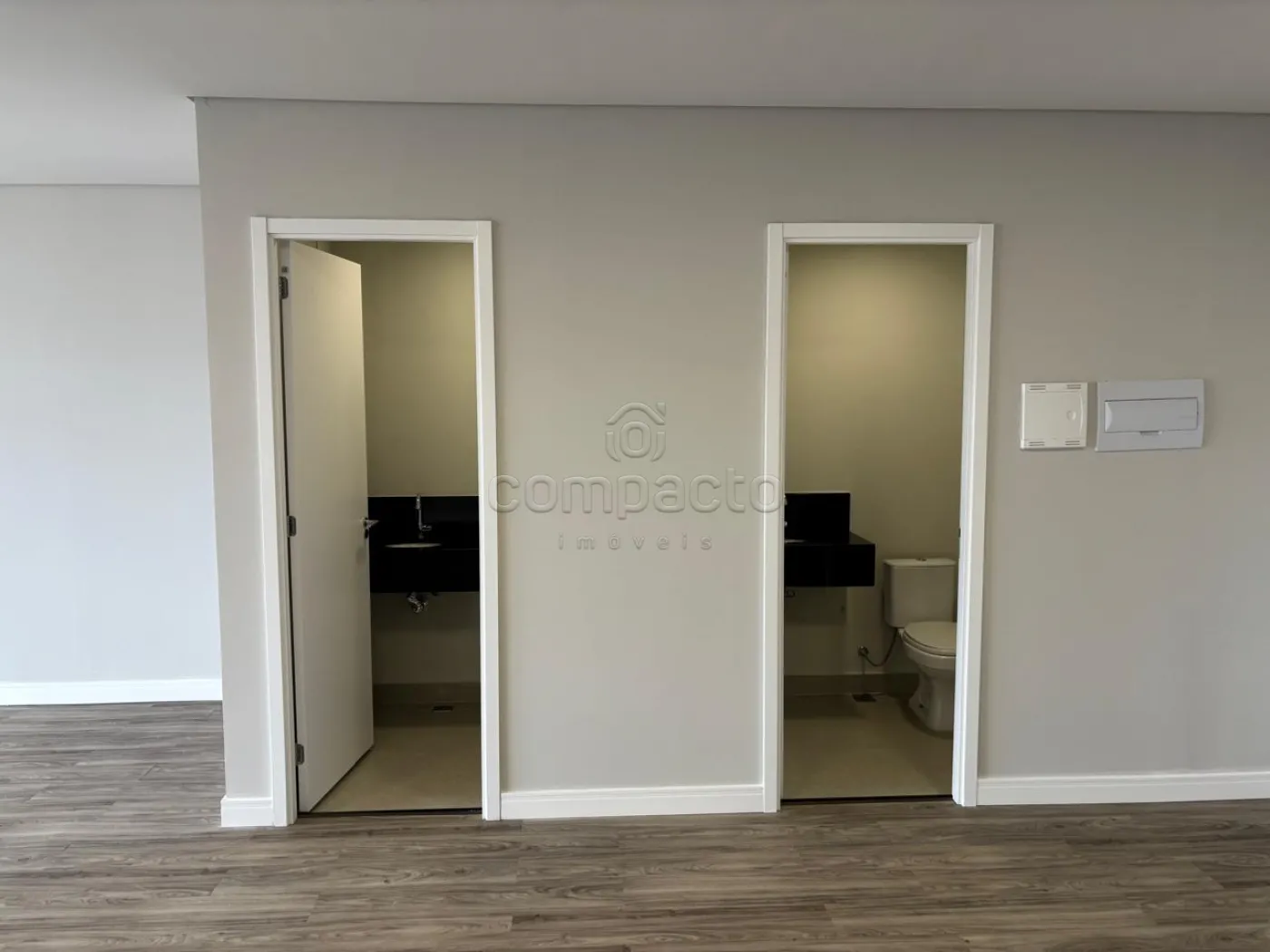 Alugar Comercial / SalaLoja Condom&iacute;nio em S&atilde;o Jos&eacute; do Rio Preto R$ 5.800,00 - Foto 20