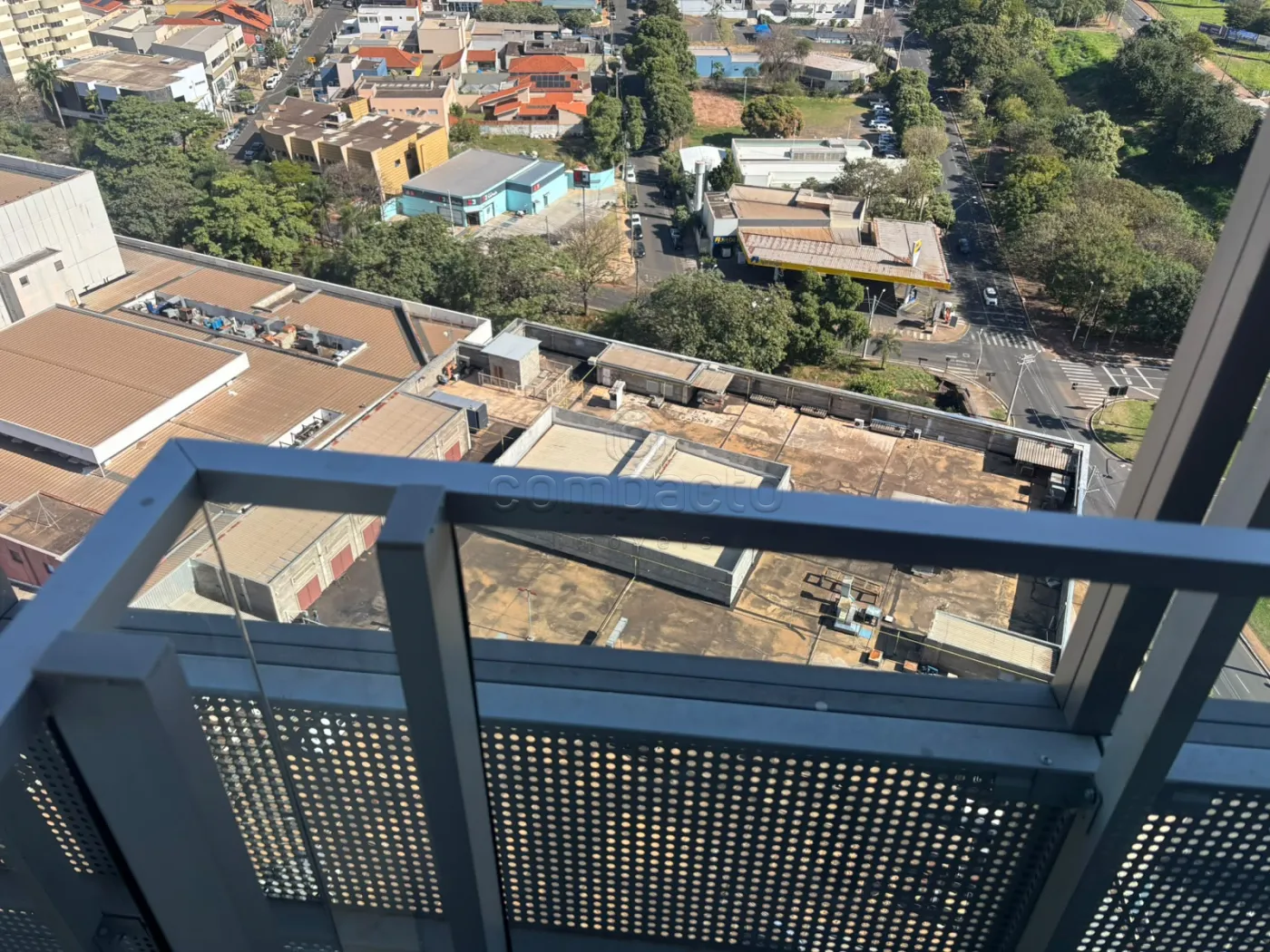 Alugar Comercial / SalaLoja Condom&iacute;nio em S&atilde;o Jos&eacute; do Rio Preto R$ 5.800,00 - Foto 19