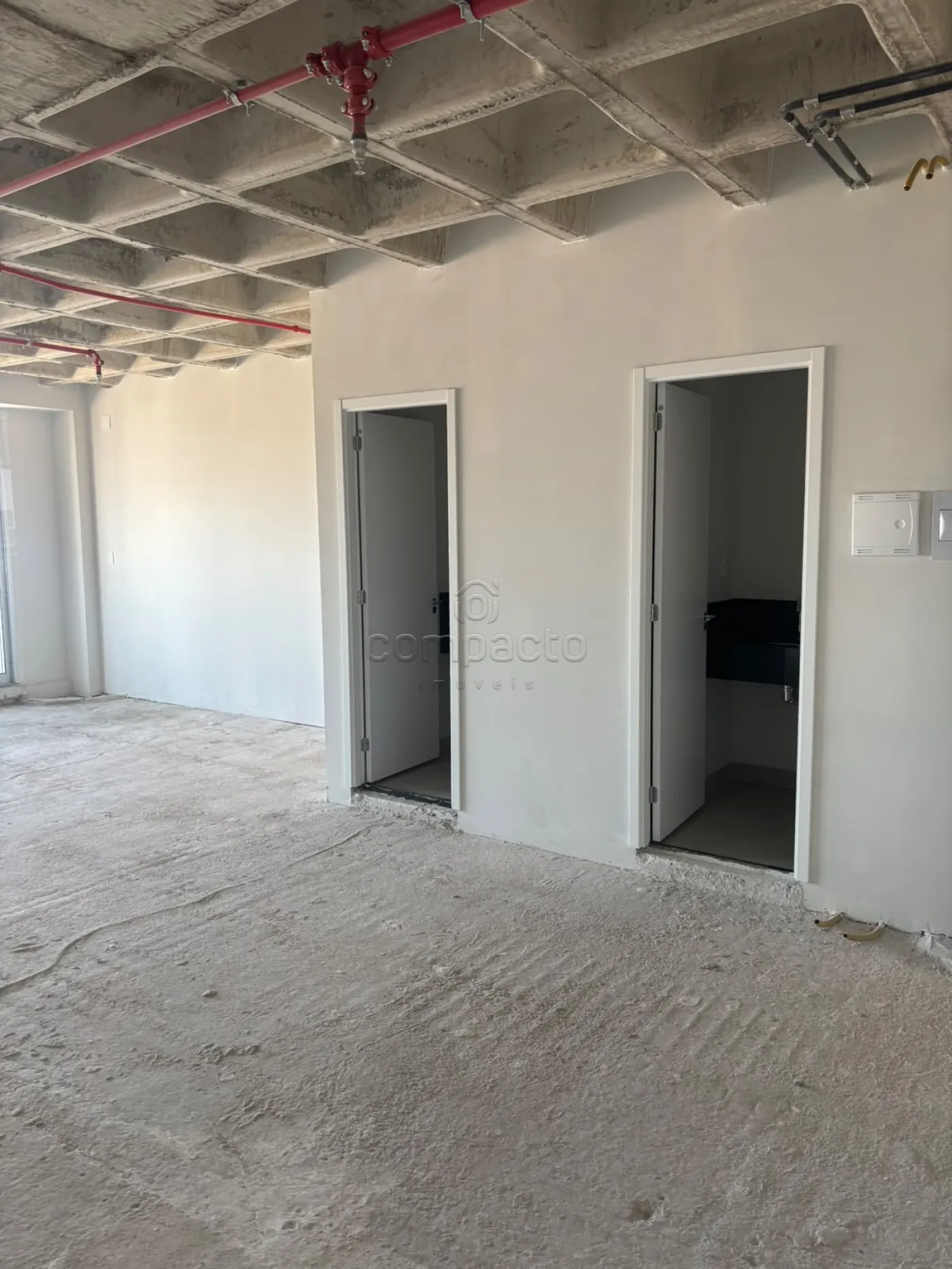 Alugar Comercial / SalaLoja Condom&iacute;nio em S&atilde;o Jos&eacute; do Rio Preto R$ 5.800,00 - Foto 14