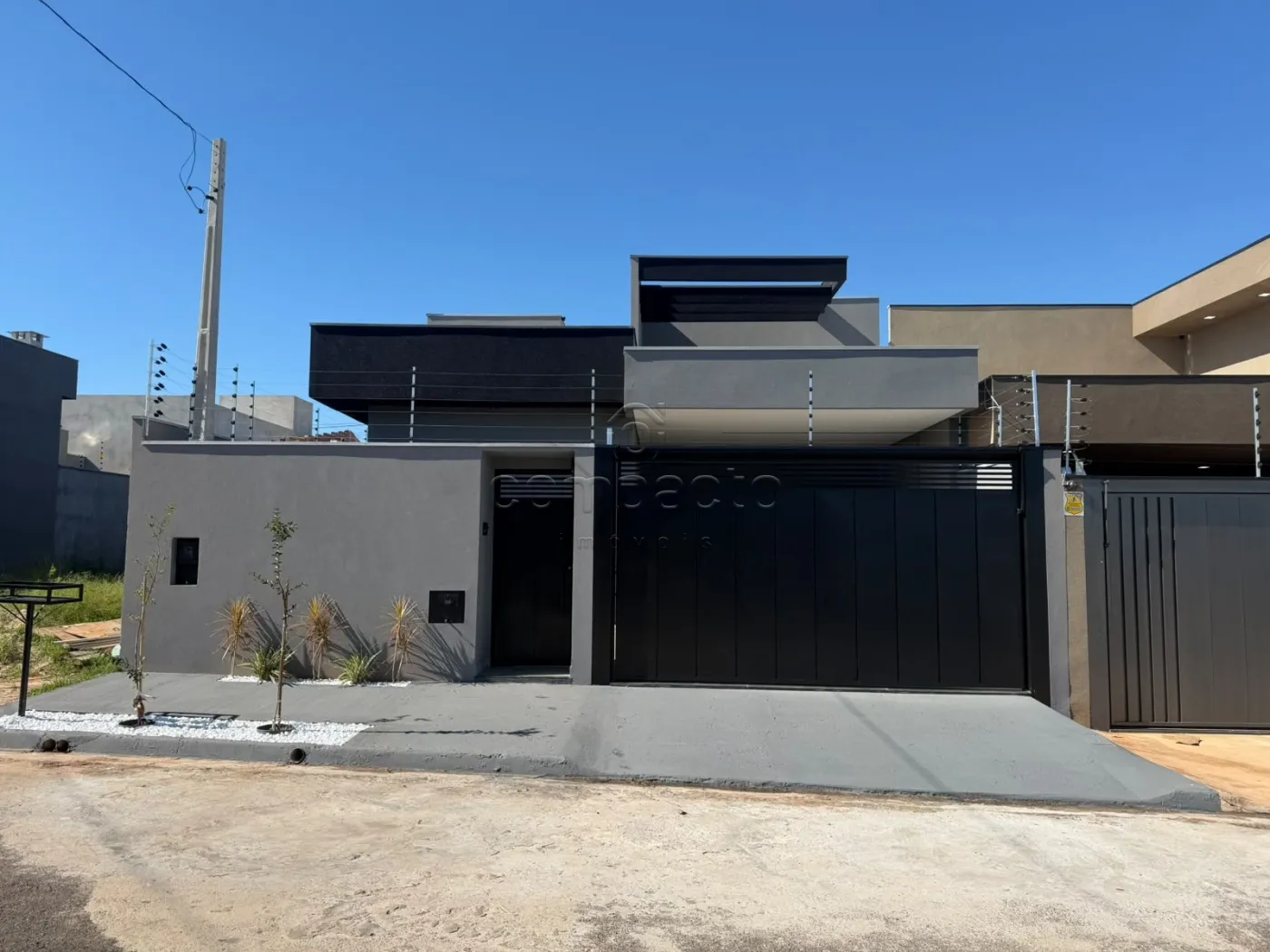 Casa Moderna | 3 Dormitórios (1 Suíte com Closet) | SPA Privativo | 2 Vagas | Acabamento Premium