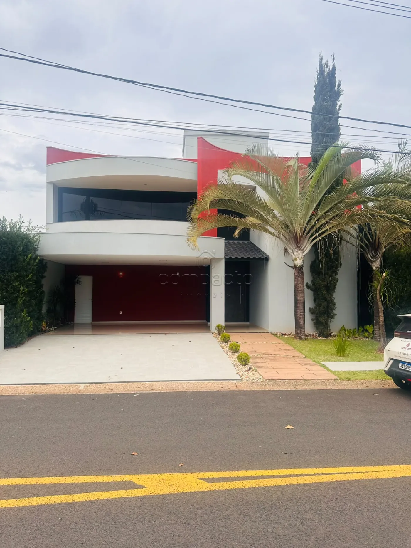 Casa para Locação e Venda | 4 Quartos | 4 Suítes | 303m² | Mirassol