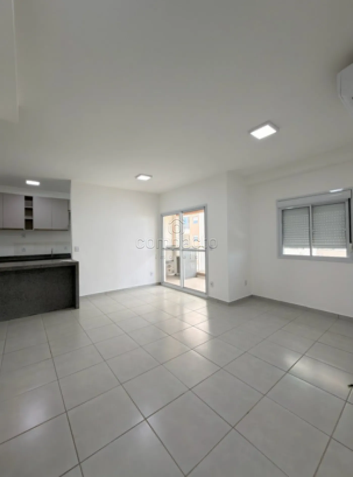 Apartamento para Locação | 2 Quartos | 2 Vagas | 77m² | Zona Central