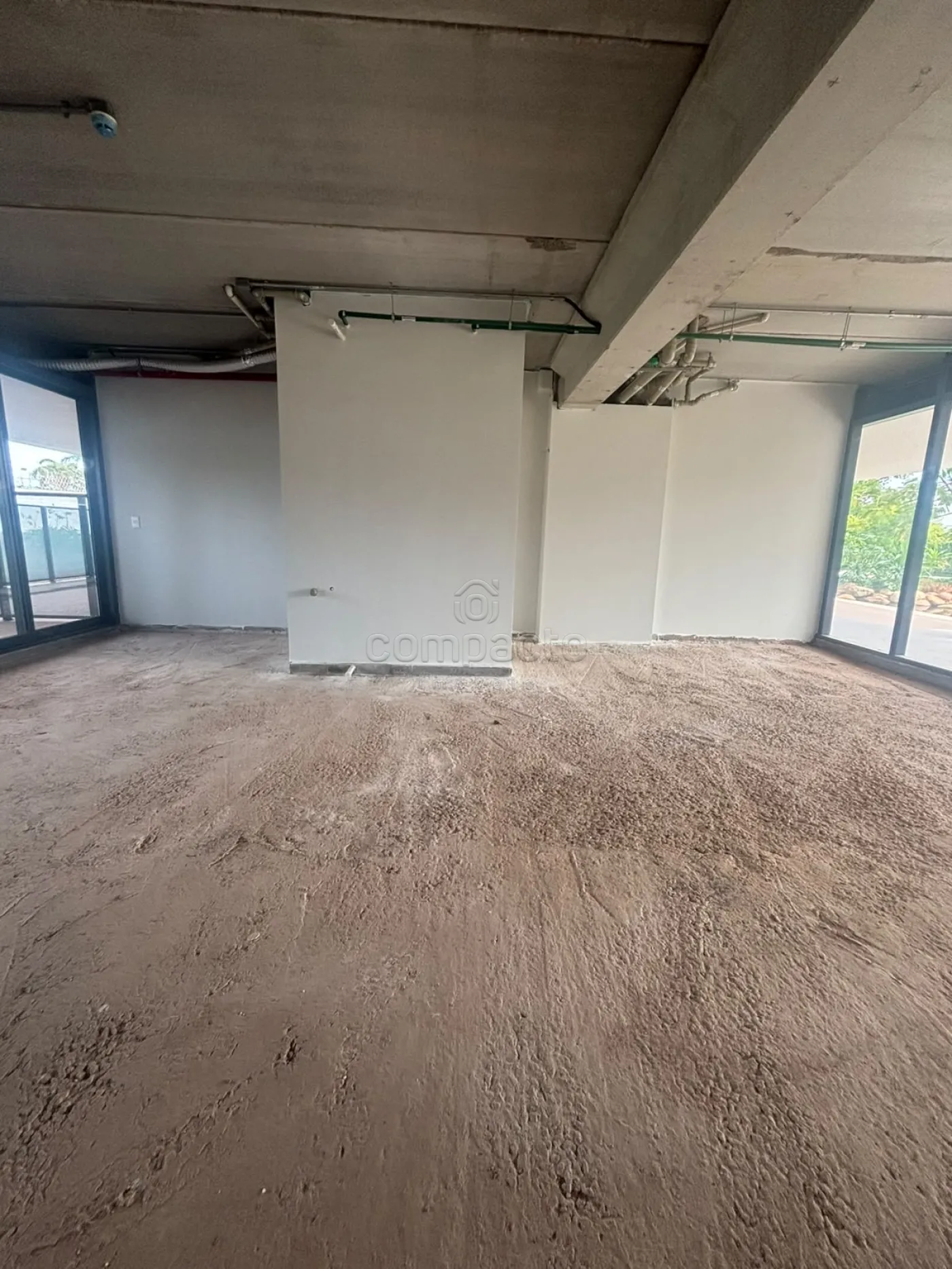 Alugar Comercial / SalaLoja Condom&iacute;nio em S&atilde;o Jos&eacute; do Rio Preto R$ 10.000,00 - Foto 10