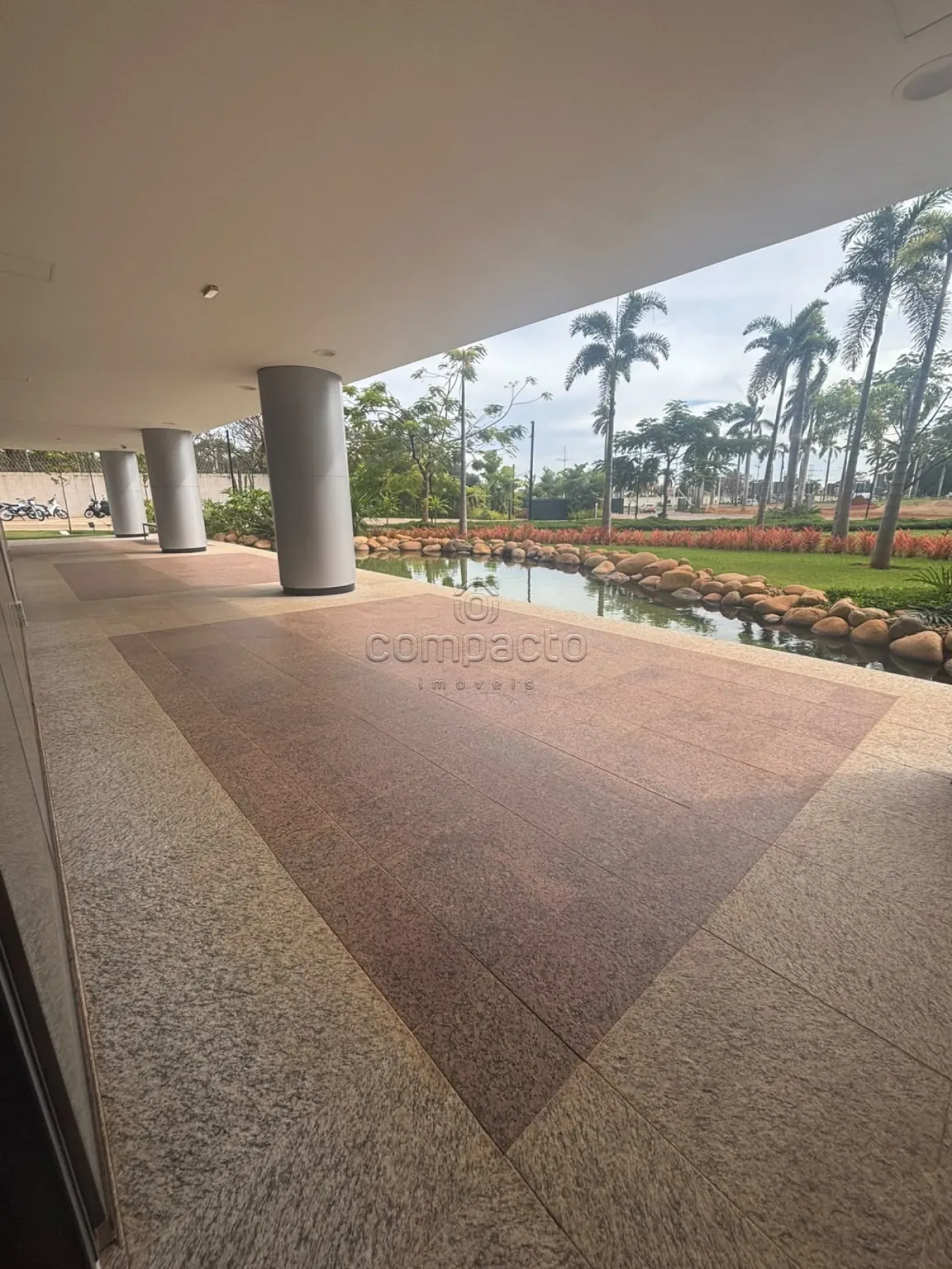 Alugar Comercial / SalaLoja Condom&iacute;nio em S&atilde;o Jos&eacute; do Rio Preto R$ 10.000,00 - Foto 16