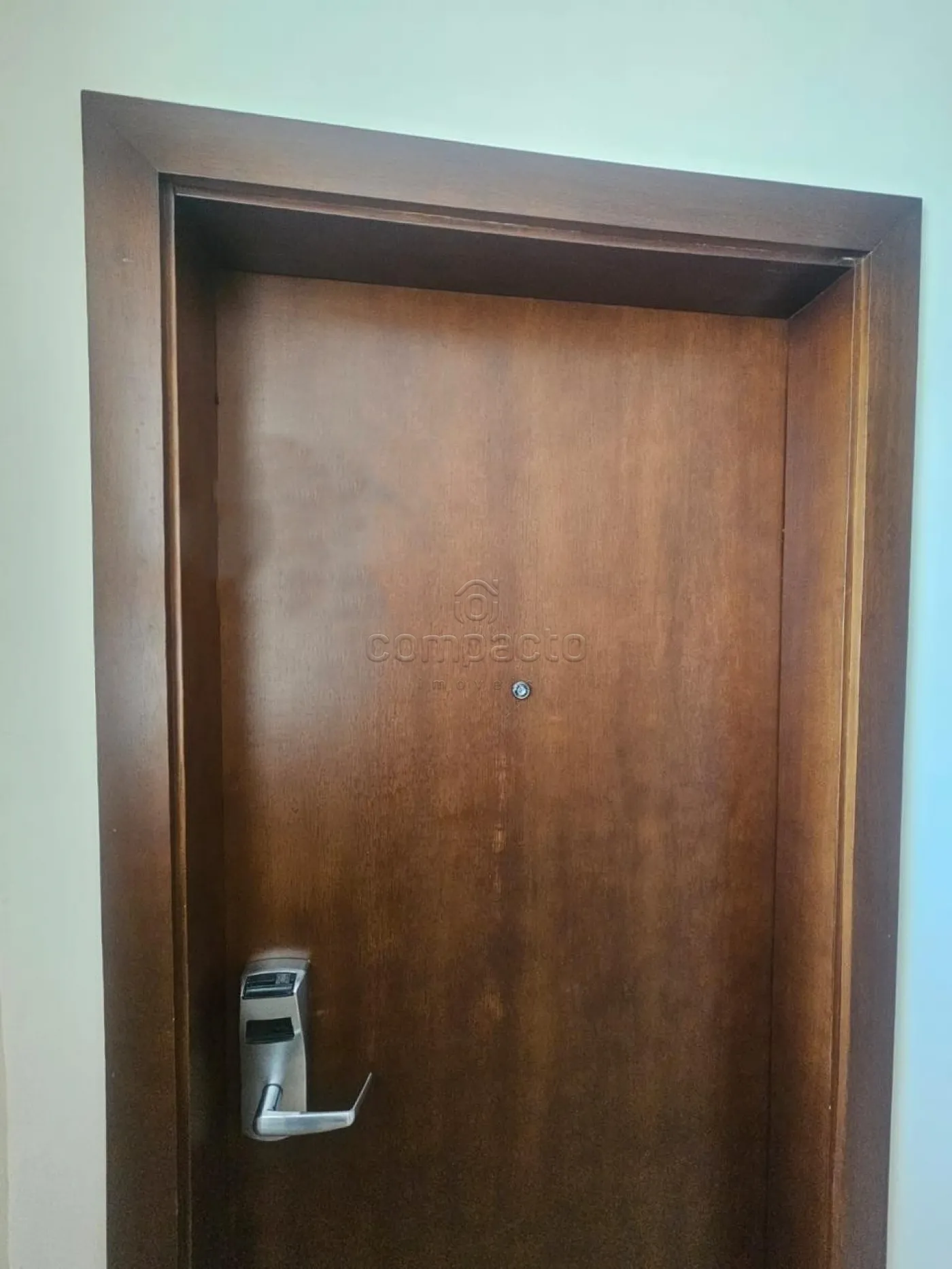 Flat Mobiliado e Decorado | 1 Dormitório | Vaga de Garagem | Excelente para Investidores