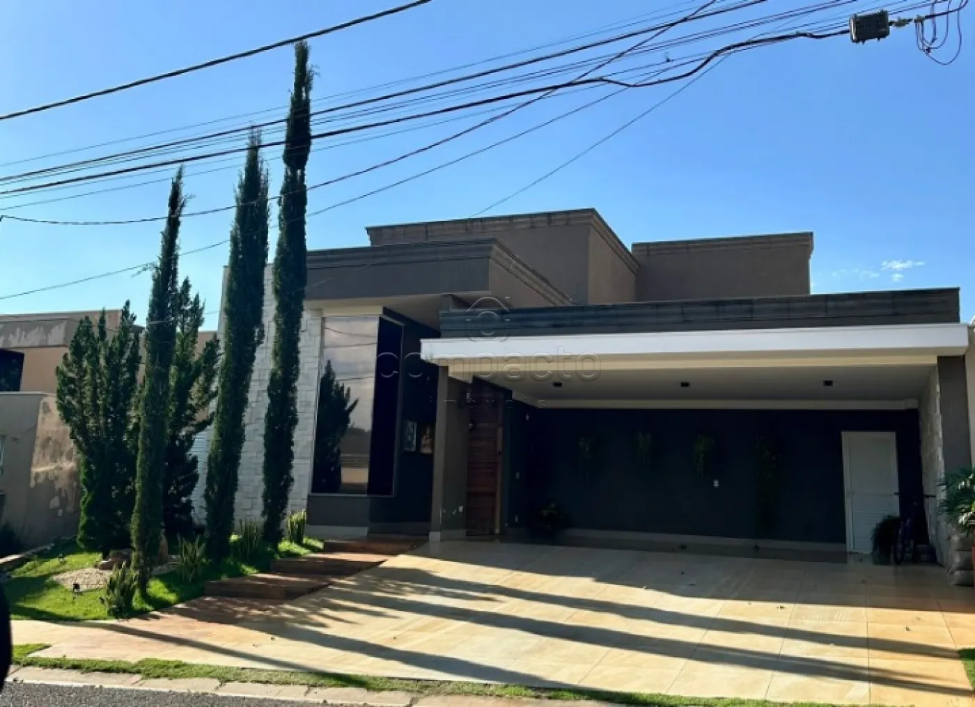 Casa em condomínio fechado com 3 Quartos | 4 Vagas | Bairro Parque Residencial Damha VI | Lazer