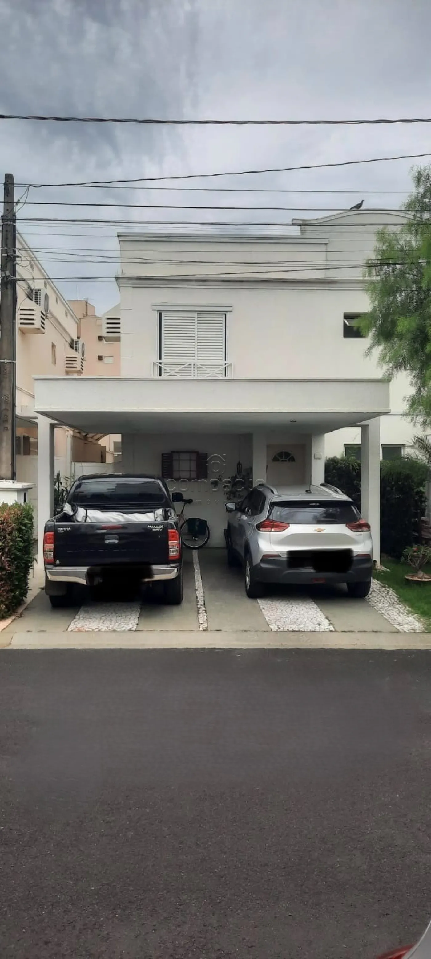Sobrado 3 Dormitórios (1 Suíte) | 2 Vagas | Zona Sul