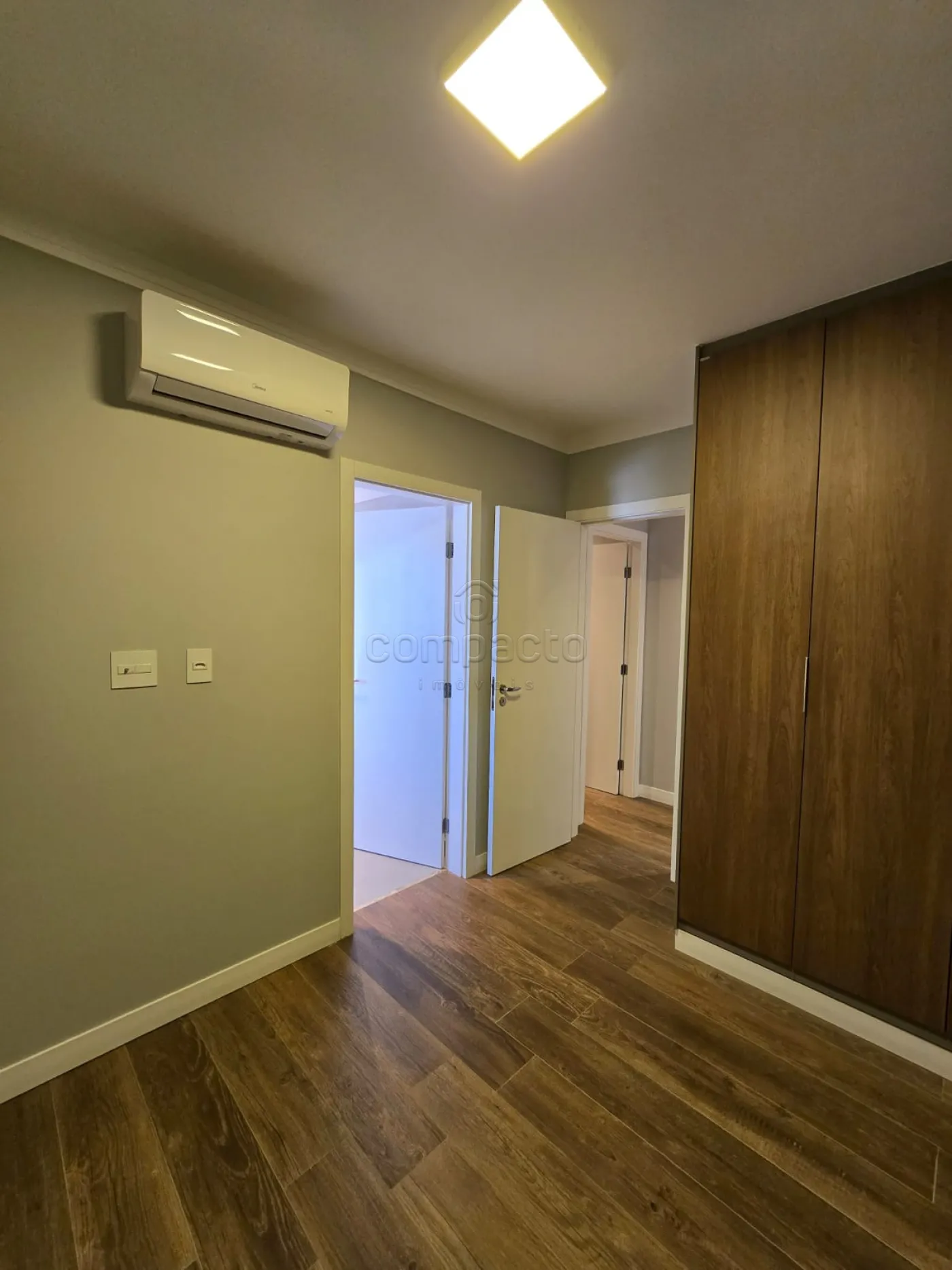 Alugar Apartamento / Padr&atilde;o em S&atilde;o Jos&eacute; do Rio Preto R$ 6.000,00 - Foto 32