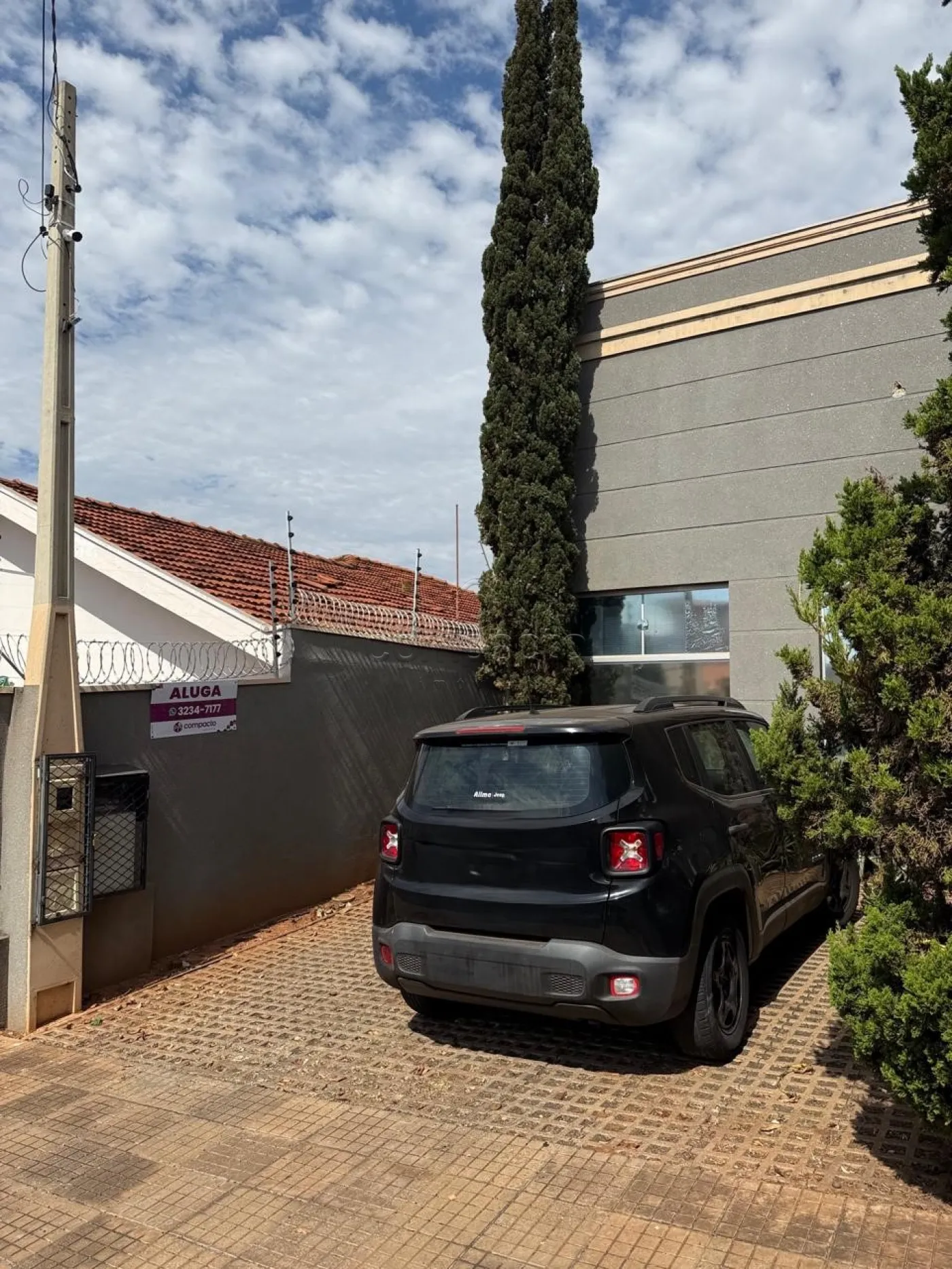 Casa comercial | Bairro Santos Dumont