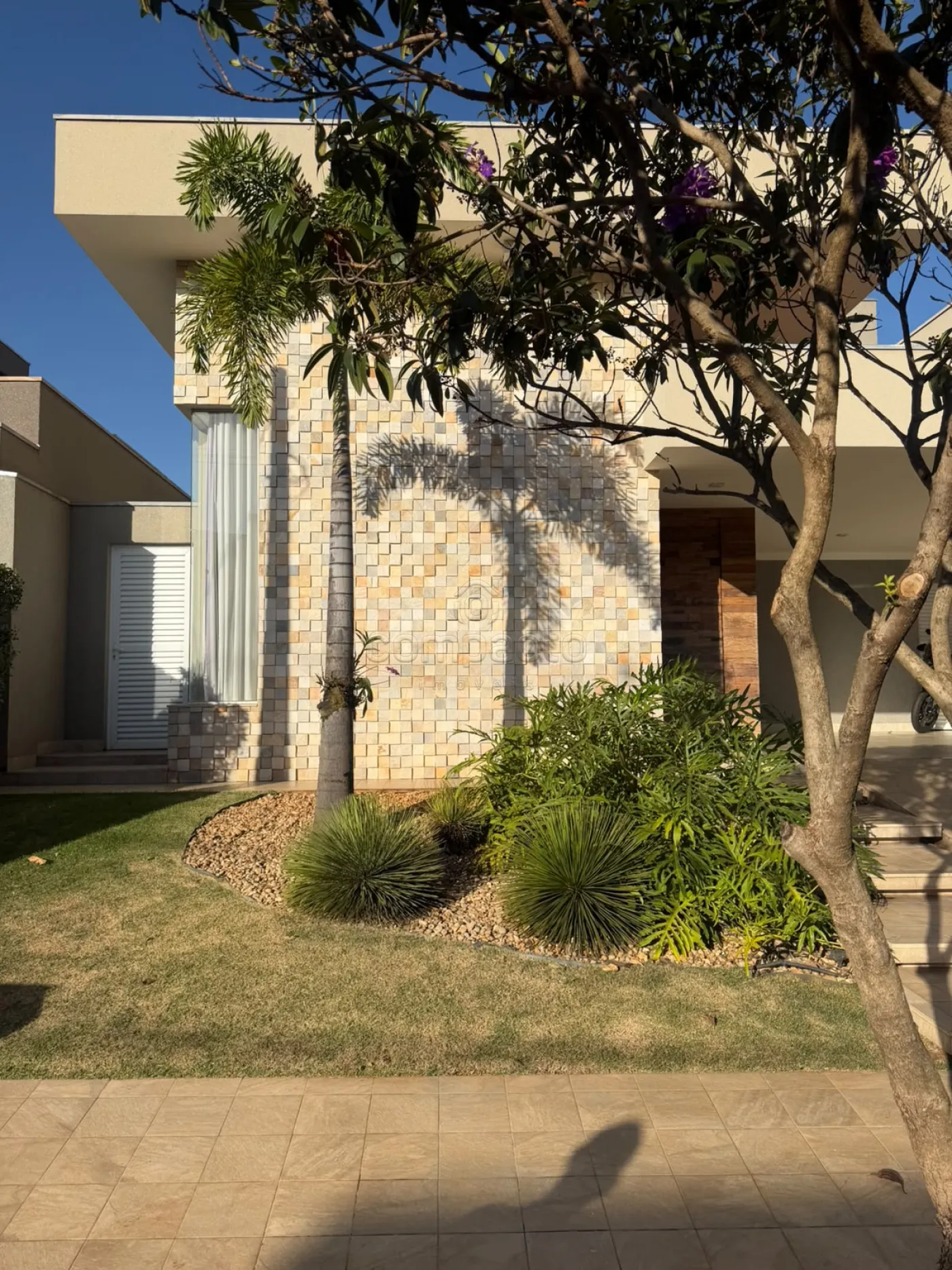 Casa de Alto Padrão | Condomínio Fechado | Piscina Aquecida e Varanda Gourmet