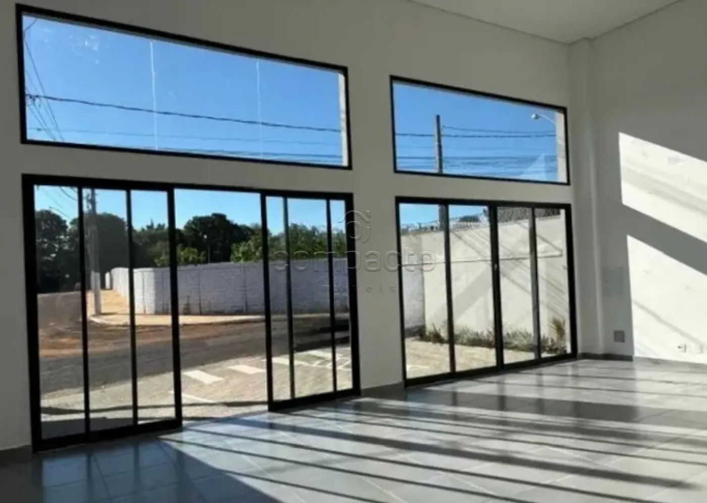 Alugar Comercial / Loja em S&atilde;o Jos&eacute; do Rio Preto R$ 3.500,00 - Foto 2