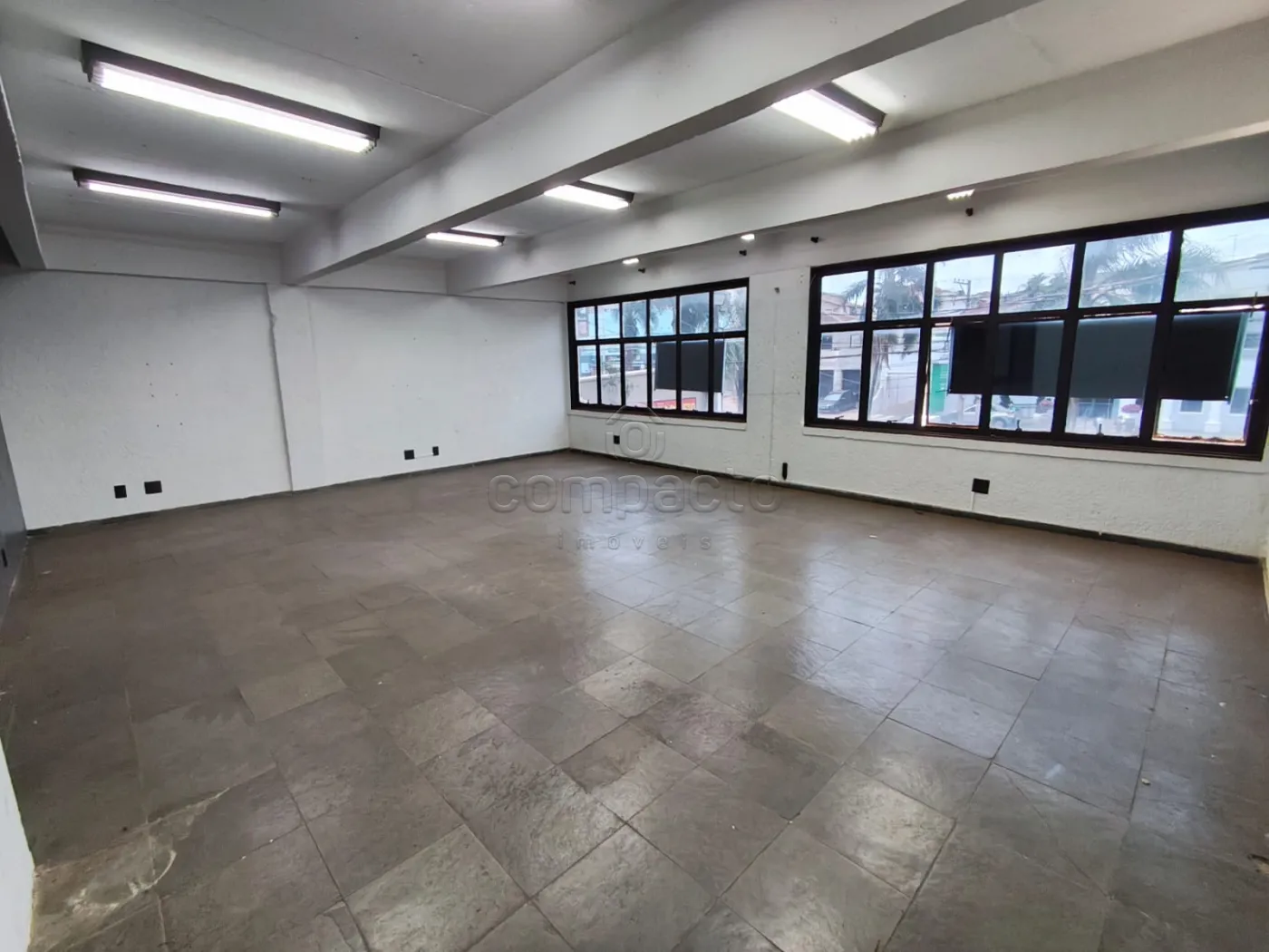 Sala comercial | 100m² | Bairro Centro
