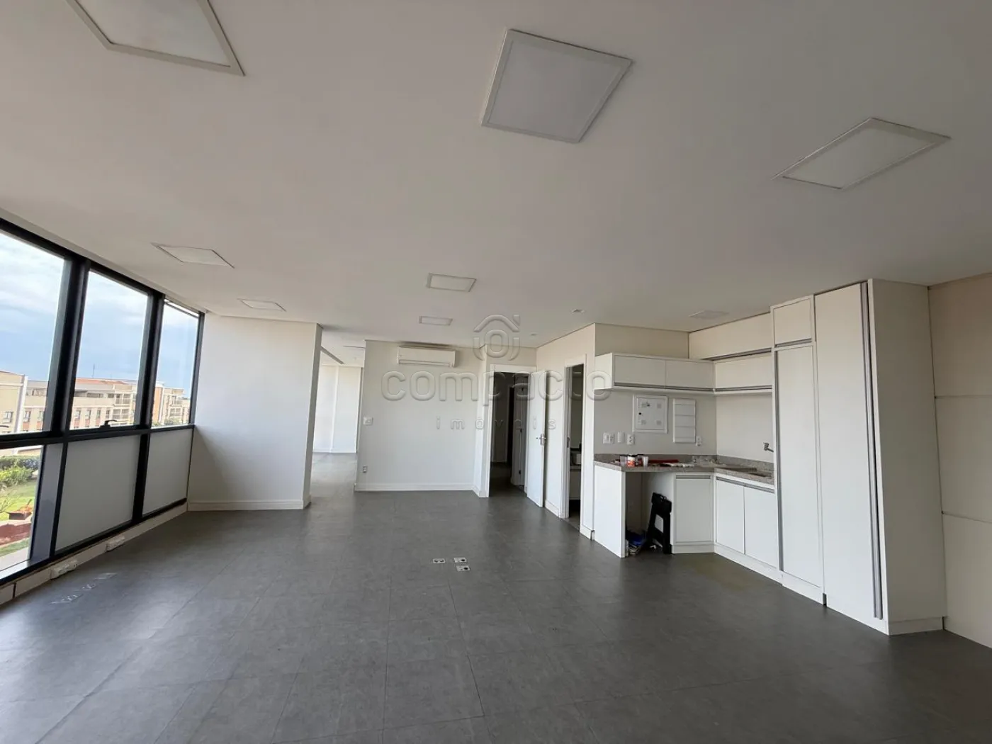Alugar Comercial / SalaLoja Condom&iacute;nio em S&atilde;o Jos&eacute; do Rio Preto R$ 8.500,00 - Foto 5