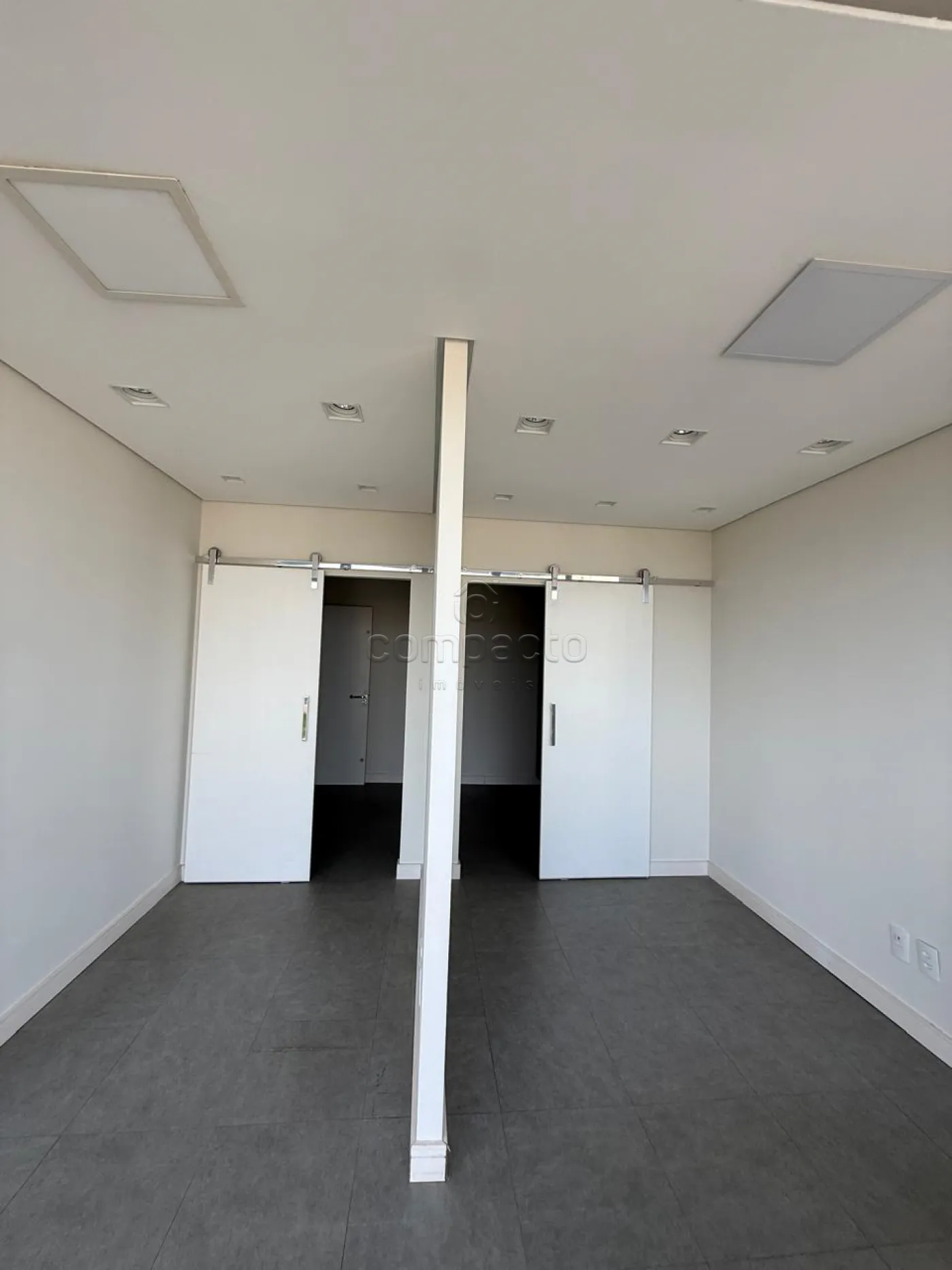 Alugar Comercial / SalaLoja Condom&iacute;nio em S&atilde;o Jos&eacute; do Rio Preto R$ 8.500,00 - Foto 10