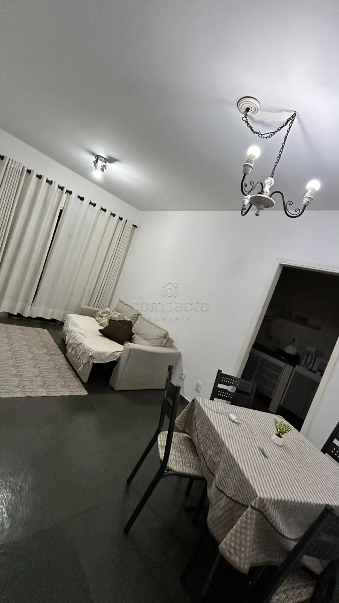 Apartamento com 1 Quarto | 1 Vaga | Bairro Centro
