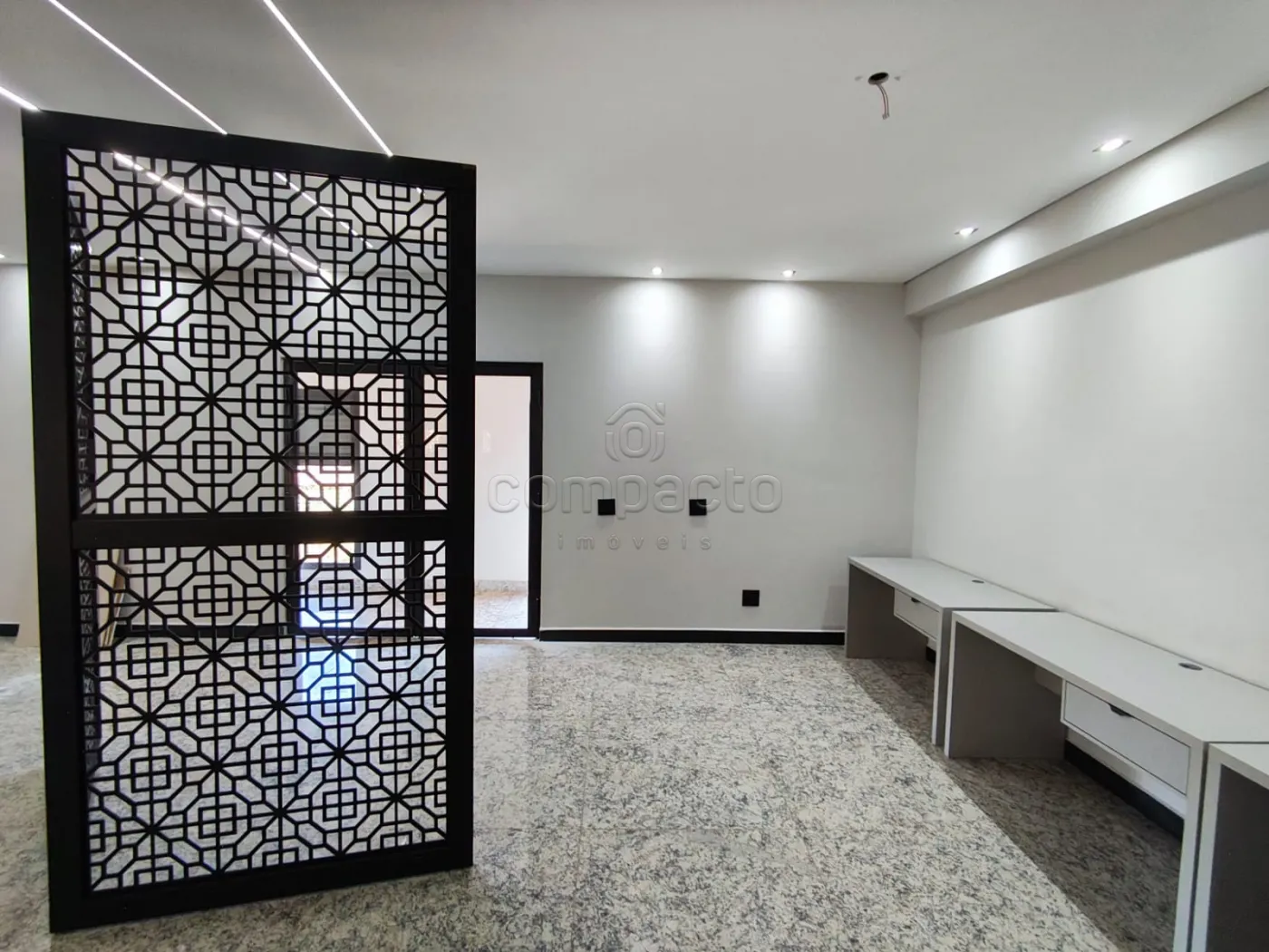 Alugar Comercial / SalaLoja Condom&iacute;nio em S&atilde;o Jos&eacute; do Rio Preto R$ 7.000,00 - Foto 2