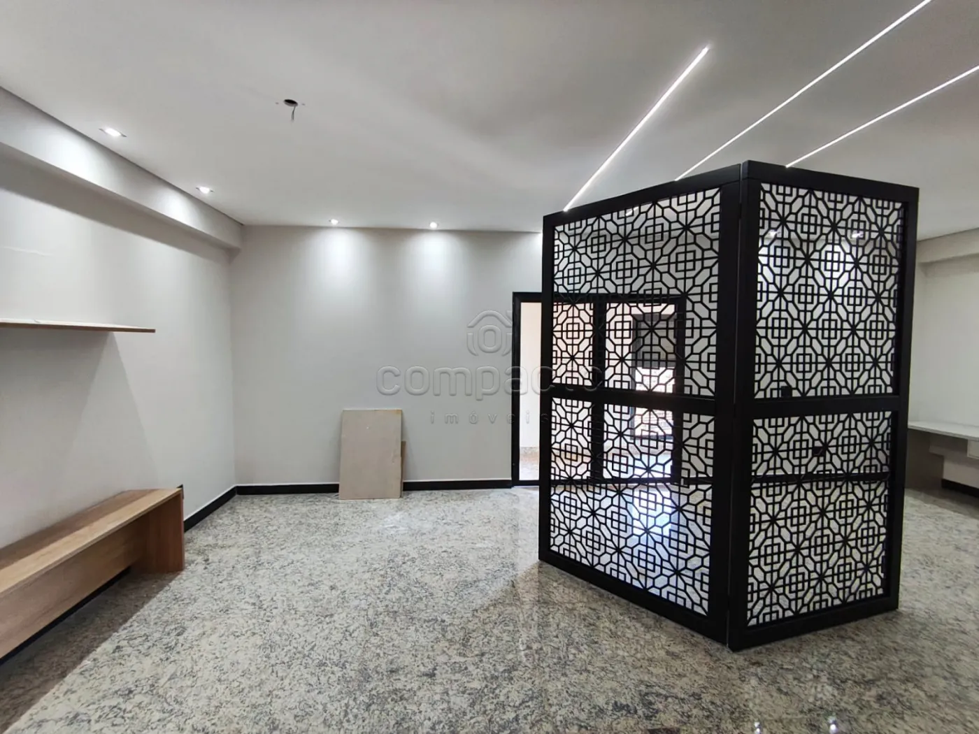Alugar Comercial / SalaLoja Condom&iacute;nio em S&atilde;o Jos&eacute; do Rio Preto R$ 7.000,00 - Foto 5