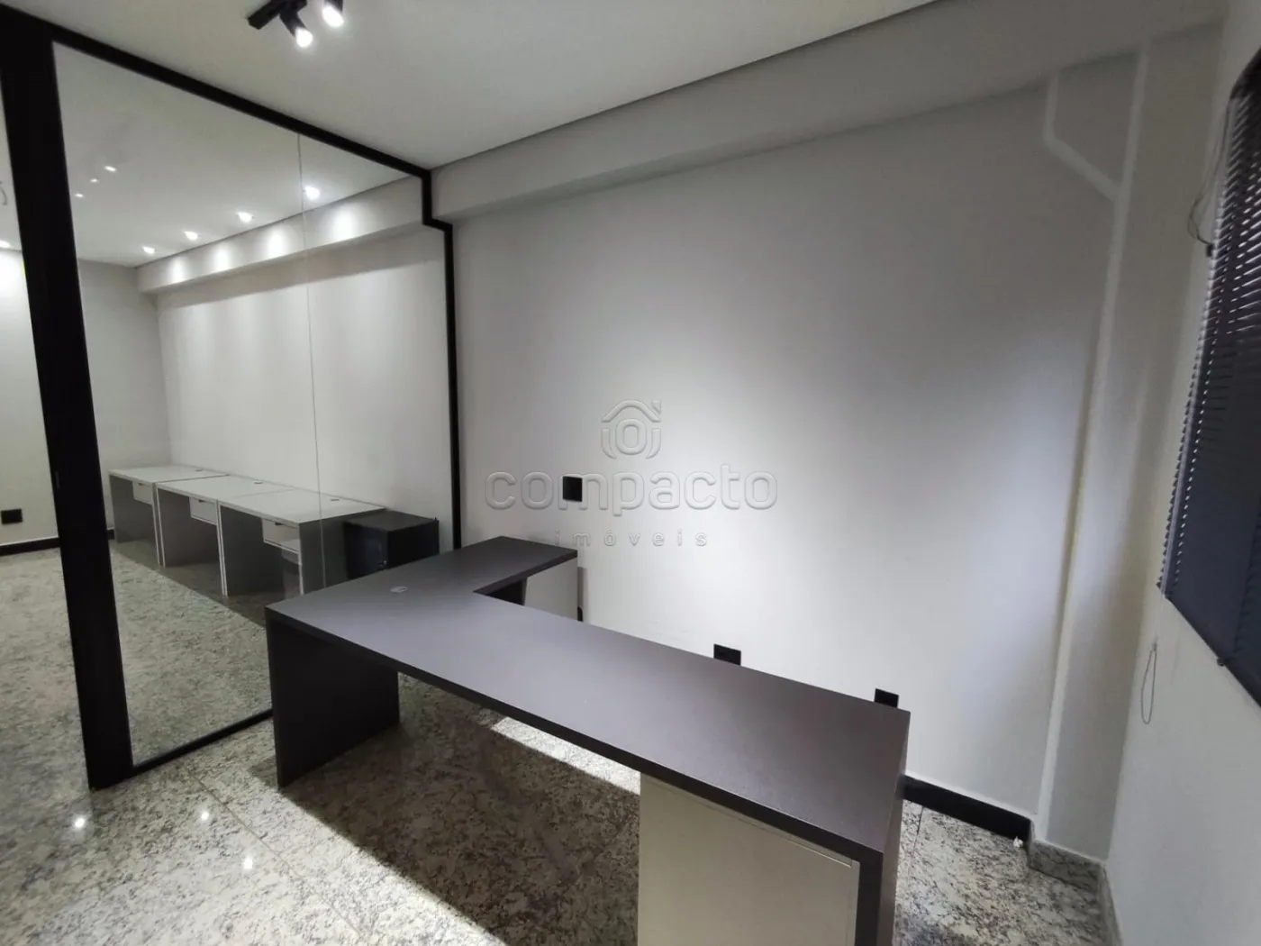 Alugar Comercial / SalaLoja Condom&iacute;nio em S&atilde;o Jos&eacute; do Rio Preto R$ 7.000,00 - Foto 9