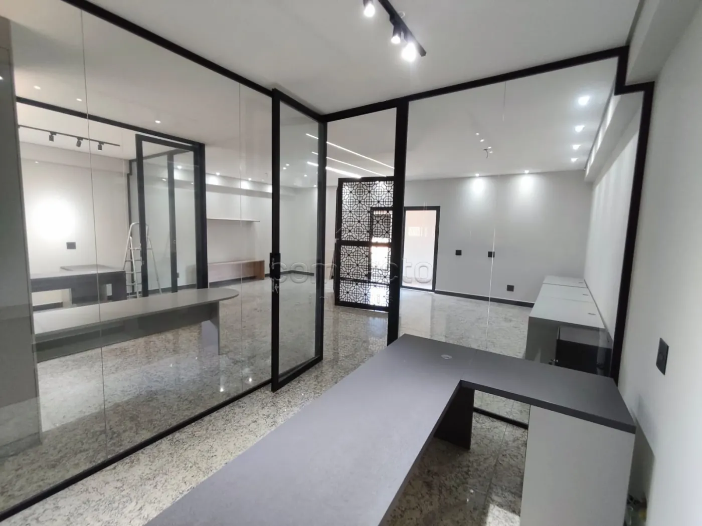 Alugar Comercial / SalaLoja Condom&iacute;nio em S&atilde;o Jos&eacute; do Rio Preto R$ 7.000,00 - Foto 13