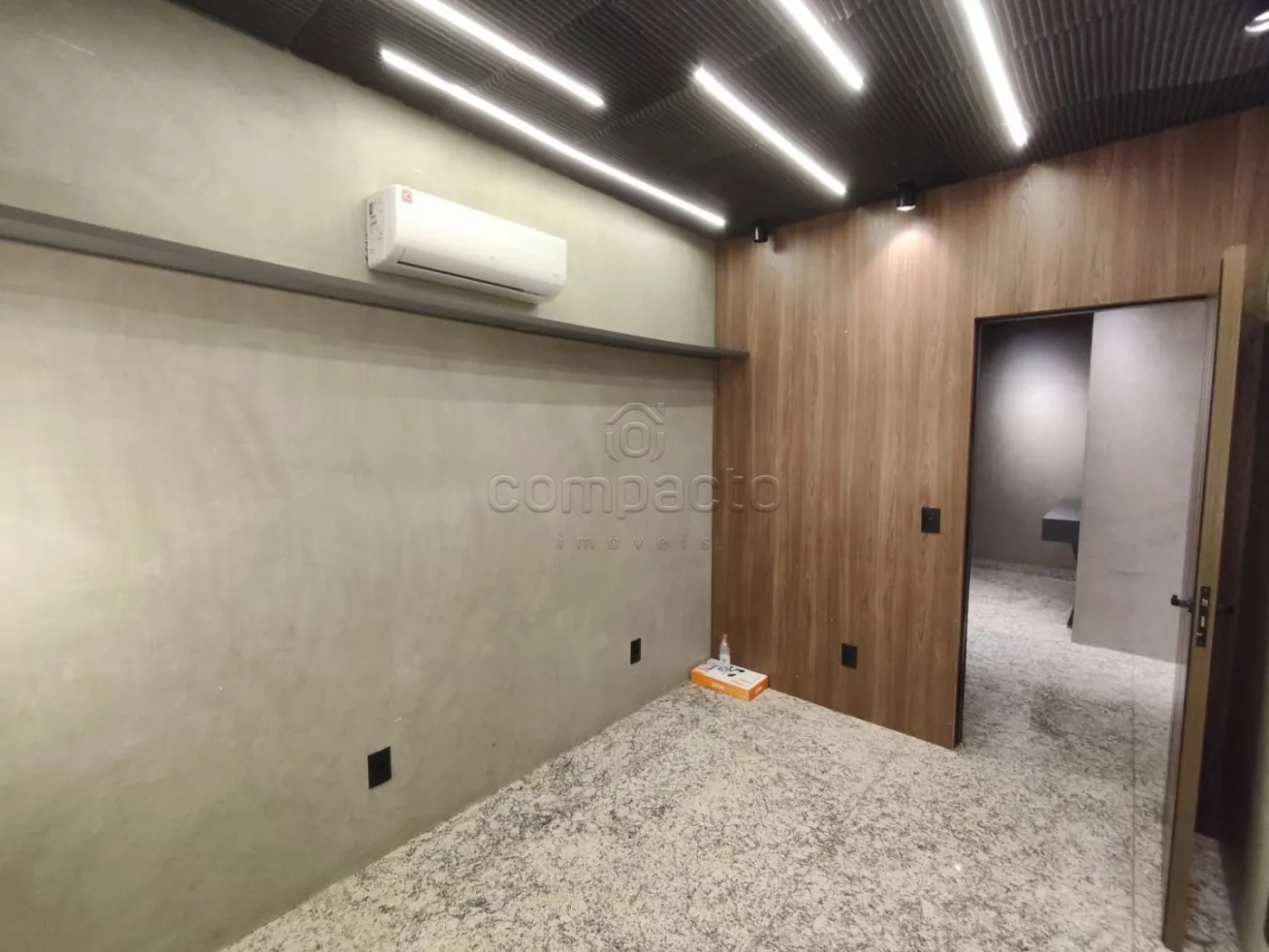 Alugar Comercial / SalaLoja Condom&iacute;nio em S&atilde;o Jos&eacute; do Rio Preto R$ 7.000,00 - Foto 11