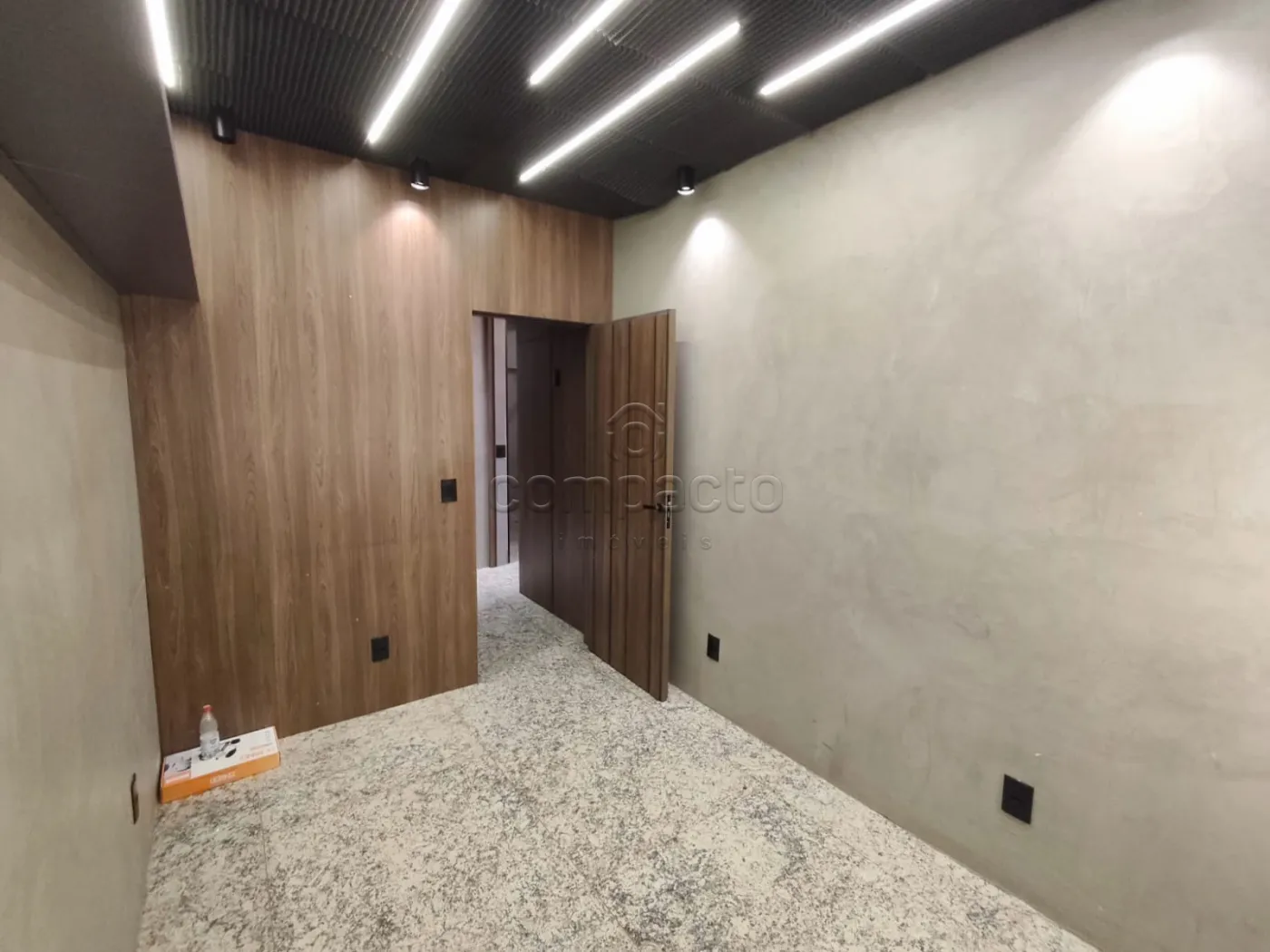 Alugar Comercial / SalaLoja Condom&iacute;nio em S&atilde;o Jos&eacute; do Rio Preto R$ 7.000,00 - Foto 12
