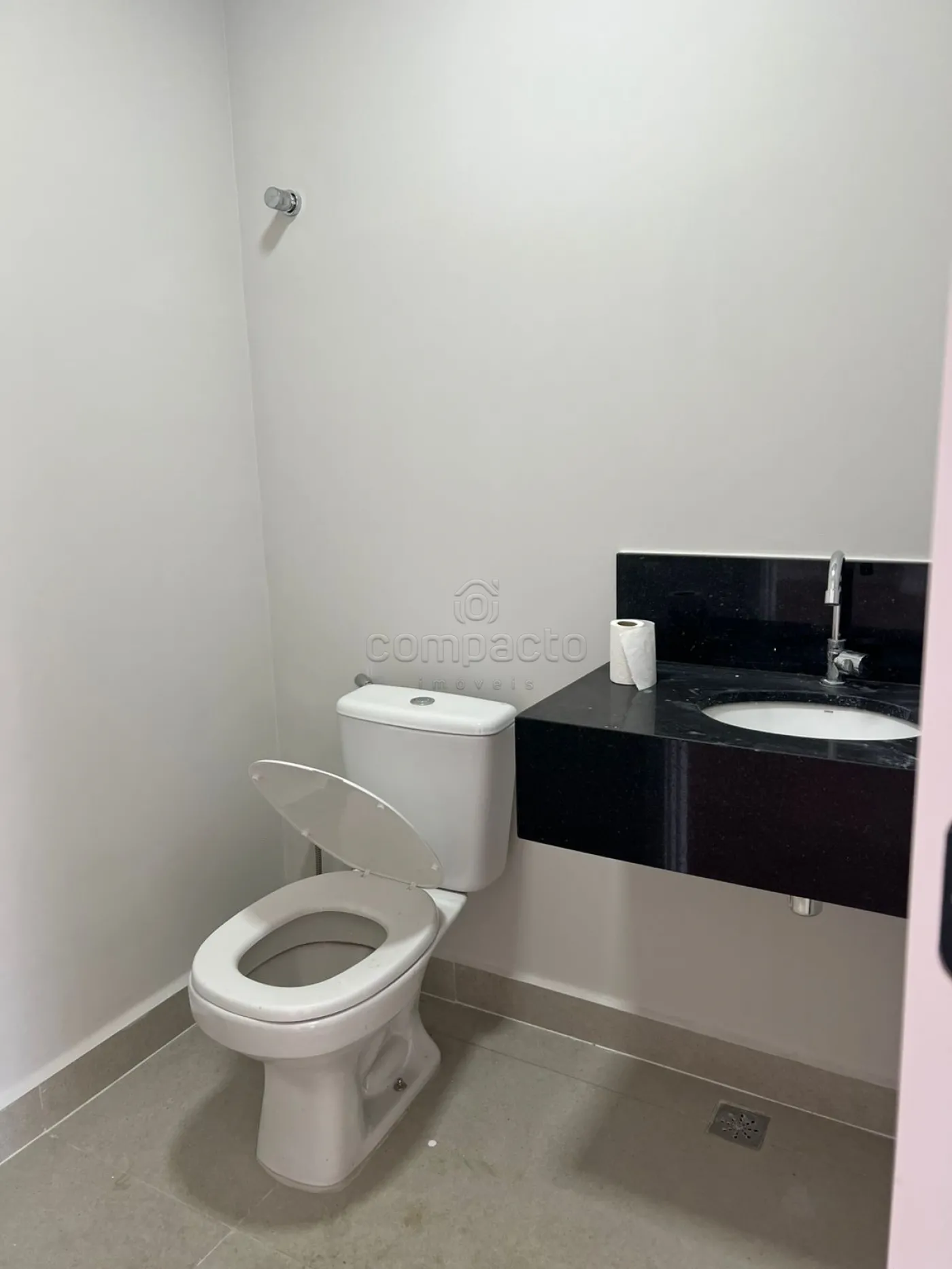Alugar Comercial / SalaLoja Condom&iacute;nio em S&atilde;o Jos&eacute; do Rio Preto R$ 6.500,00 - Foto 8