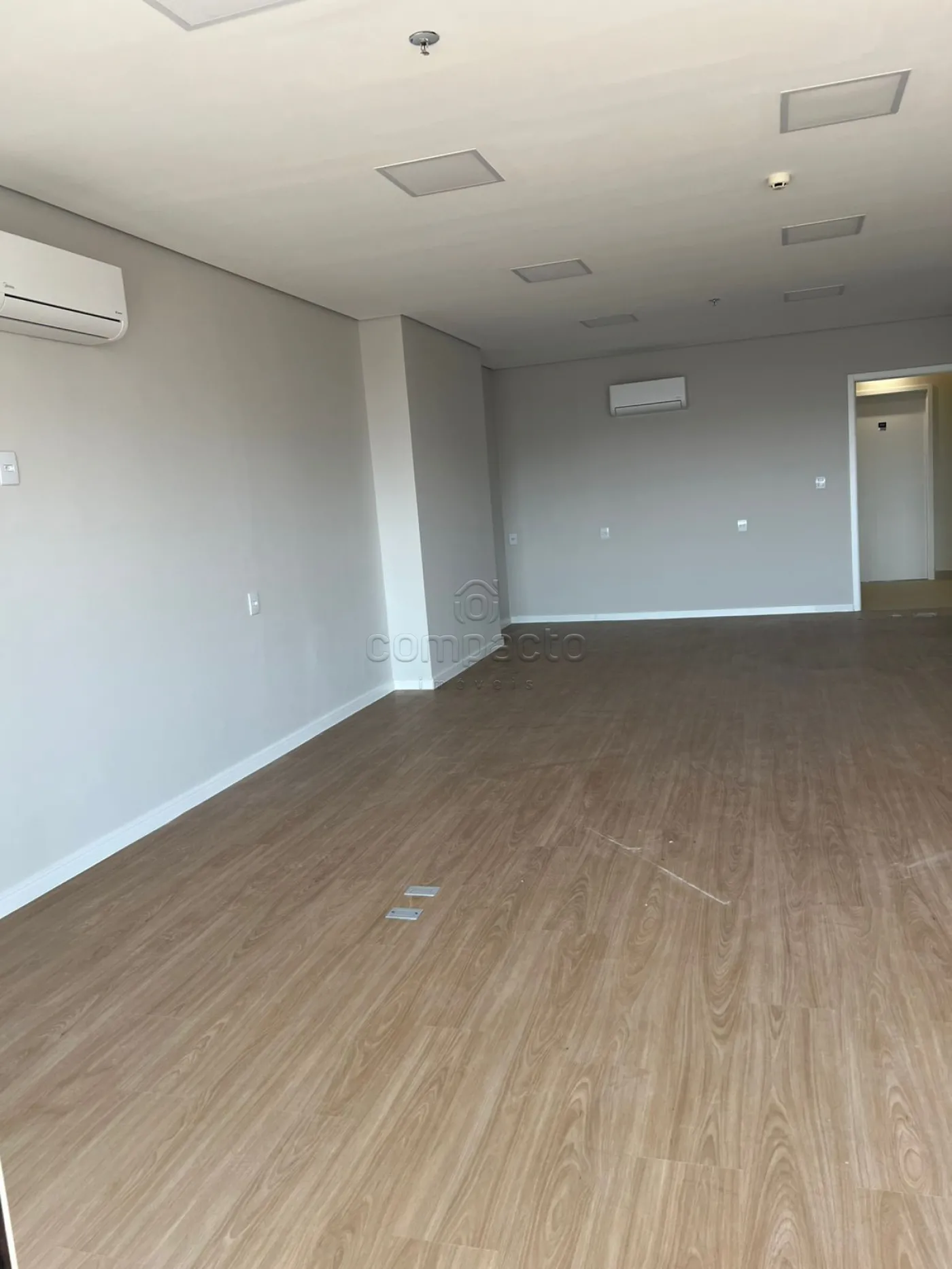 Alugar Comercial / SalaLoja Condom&iacute;nio em S&atilde;o Jos&eacute; do Rio Preto R$ 6.500,00 - Foto 15