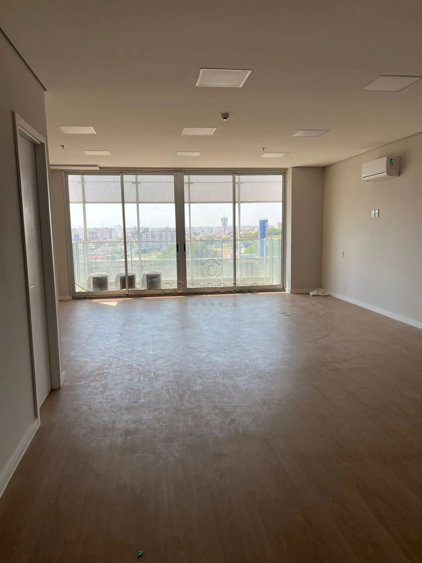 Alugar Comercial / SalaLoja Condom&iacute;nio em S&atilde;o Jos&eacute; do Rio Preto R$ 6.500,00 - Foto 17