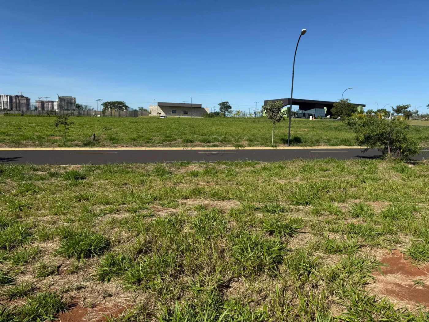 Comprar Terreno / Condom&iacute;nio em S&atilde;o Jos&eacute; do Rio Preto R$ 700.000,00 - Foto 2