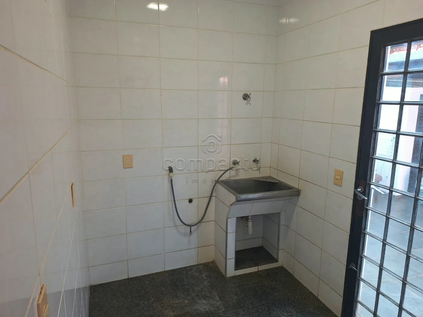 Alugar Casa / Padr&atilde;o em S&atilde;o Jos&eacute; do Rio Preto R$ 3.000,00 - Foto 7